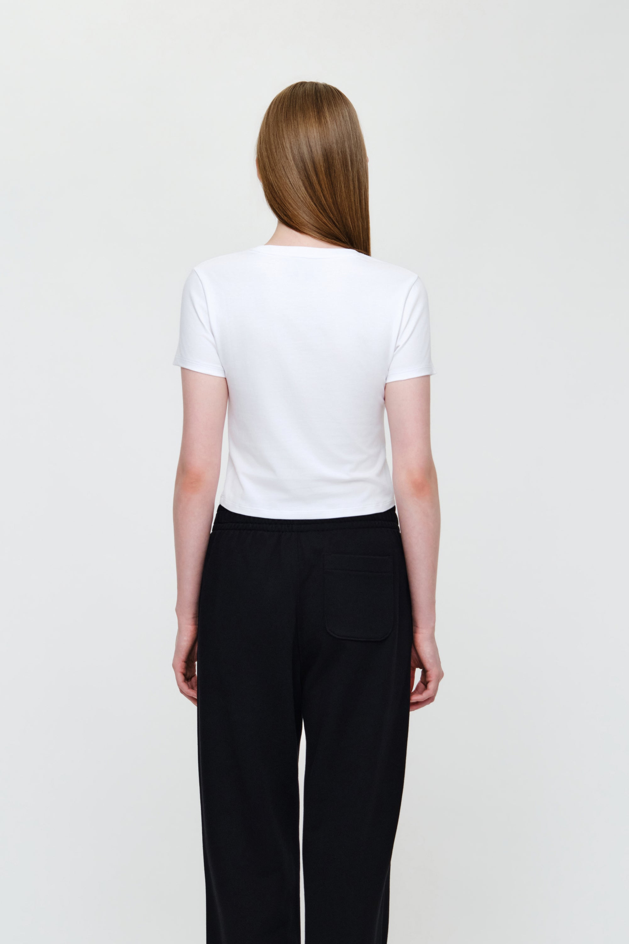 W Ribbon Logo Slim Fit Crop Tee Charcoal