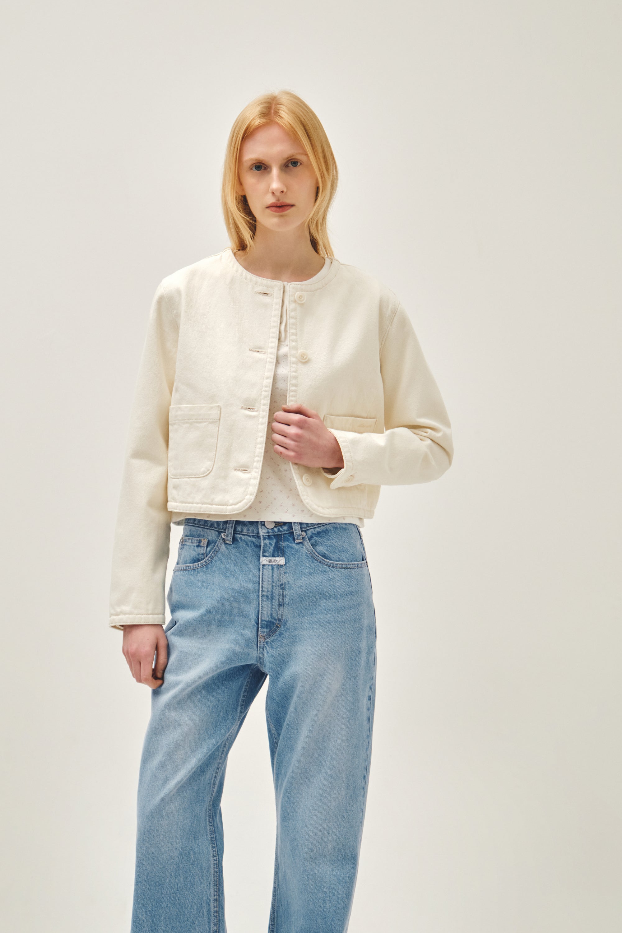 W Round Neck Denim Jacket Ecru