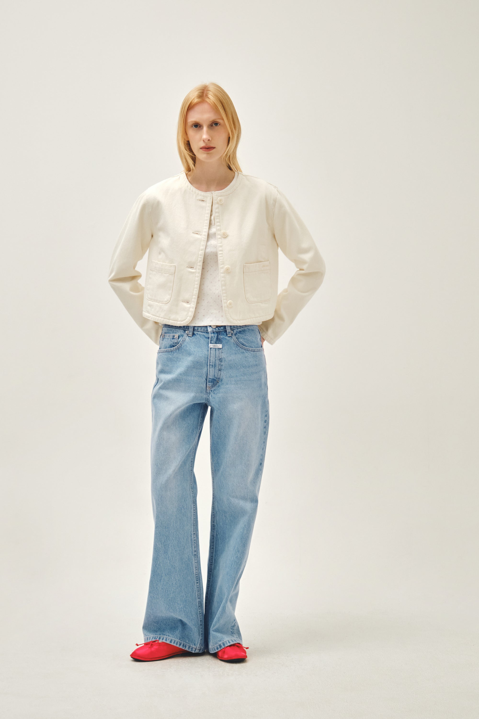 W Round Neck Denim Jacket Ecru