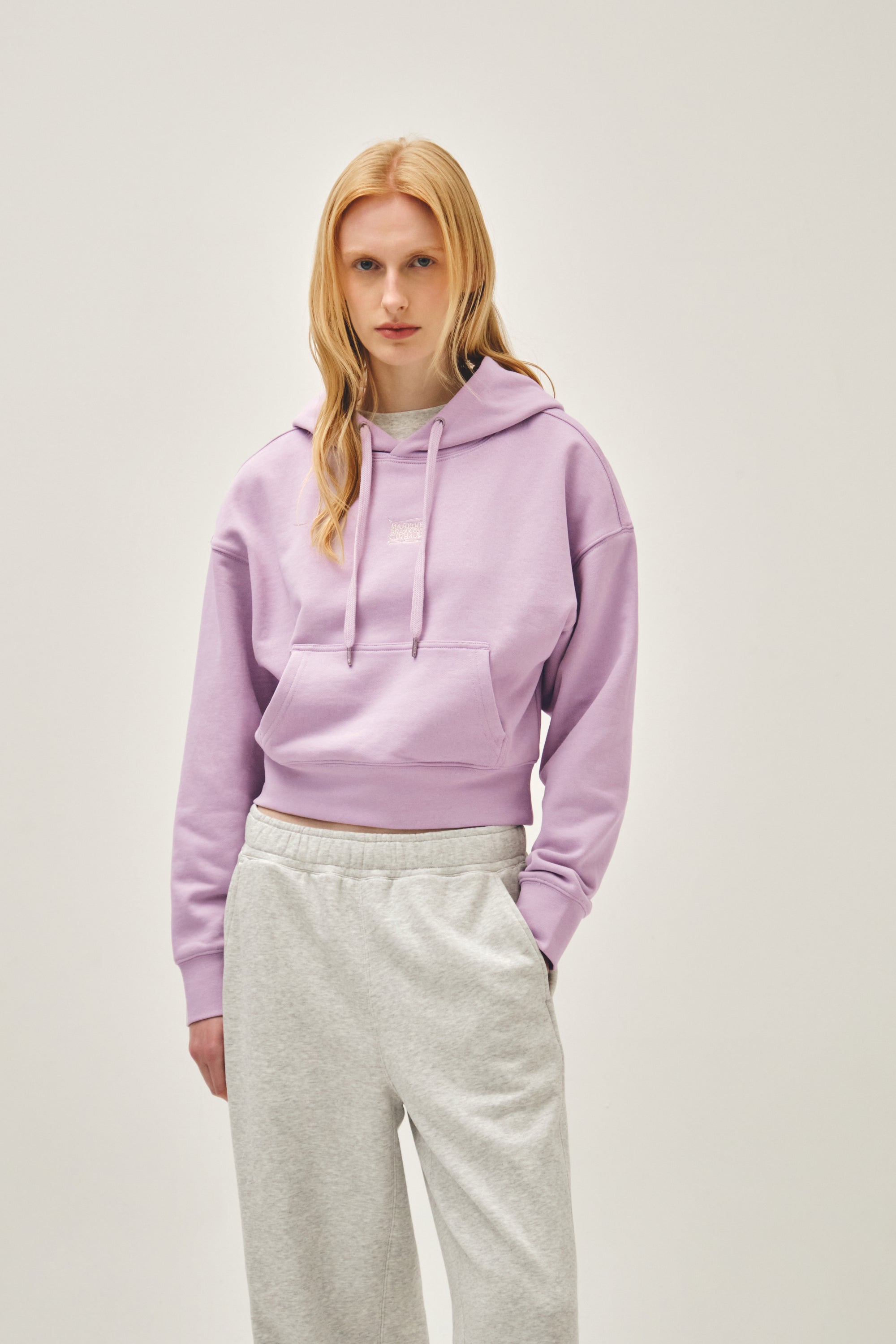 W Small Classic Logo Crop Hoodie Lavender