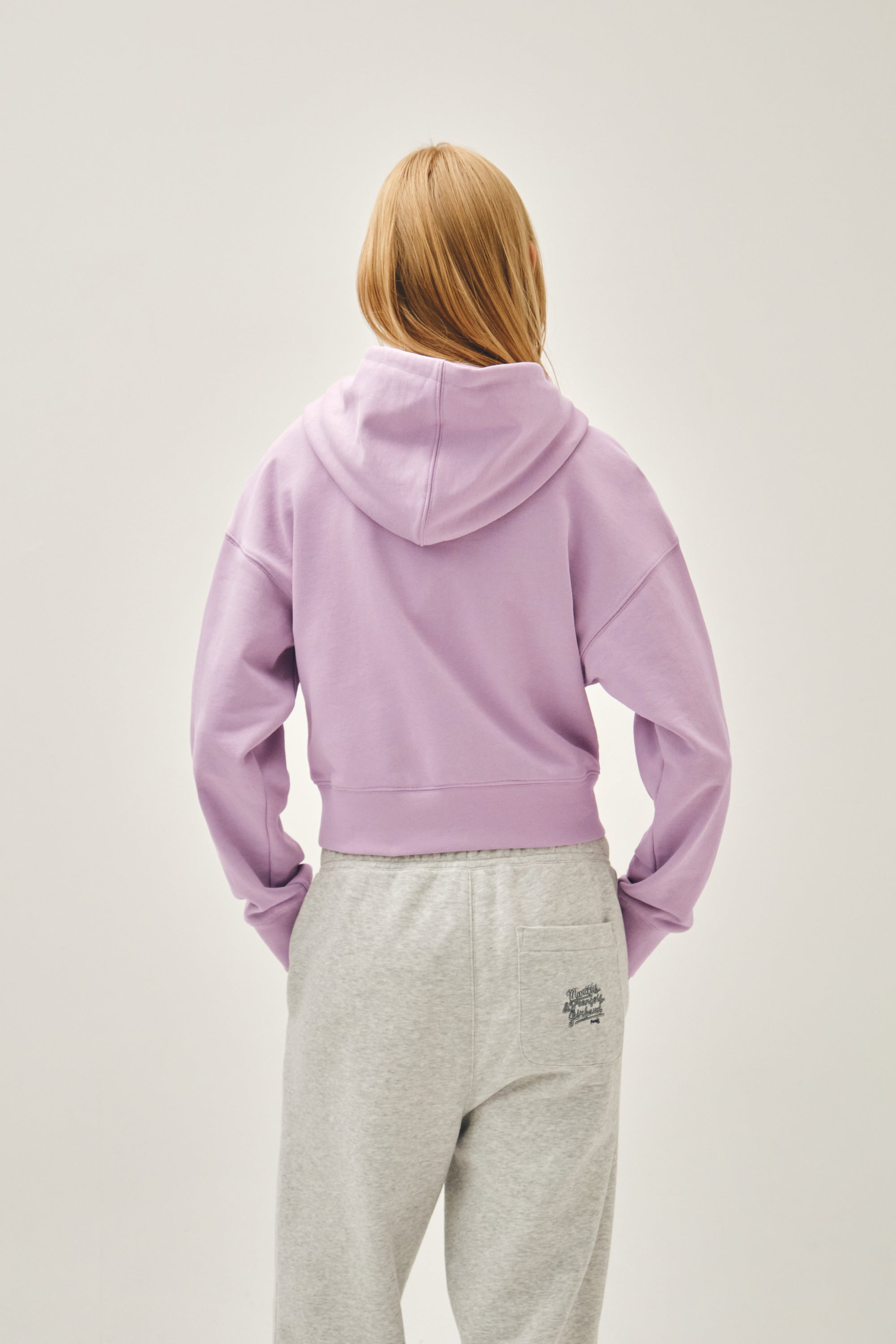 W Small Classic Logo Crop Hoodie Lavender