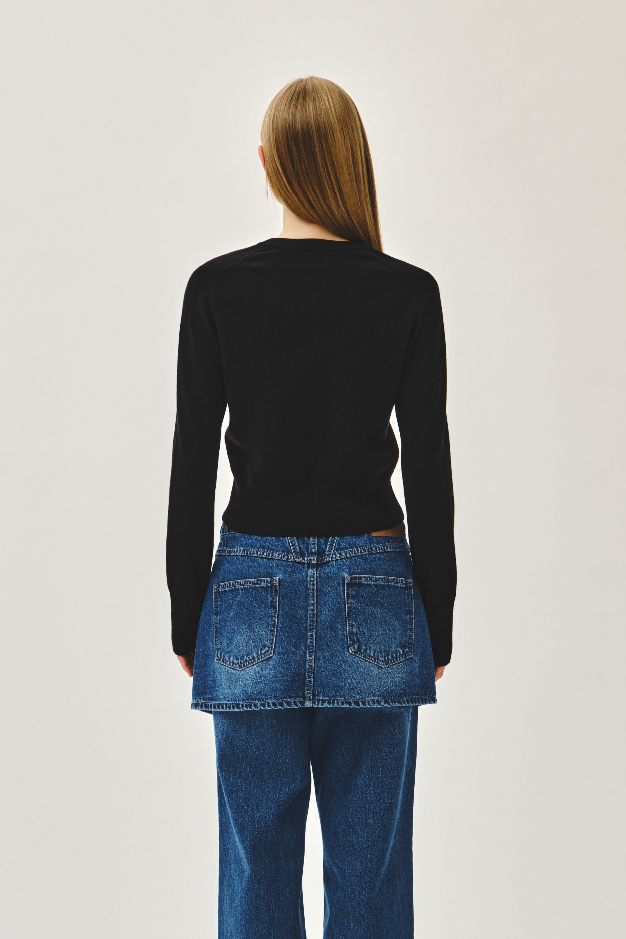 W Classic Logo Crop Hoodie Zipup Black