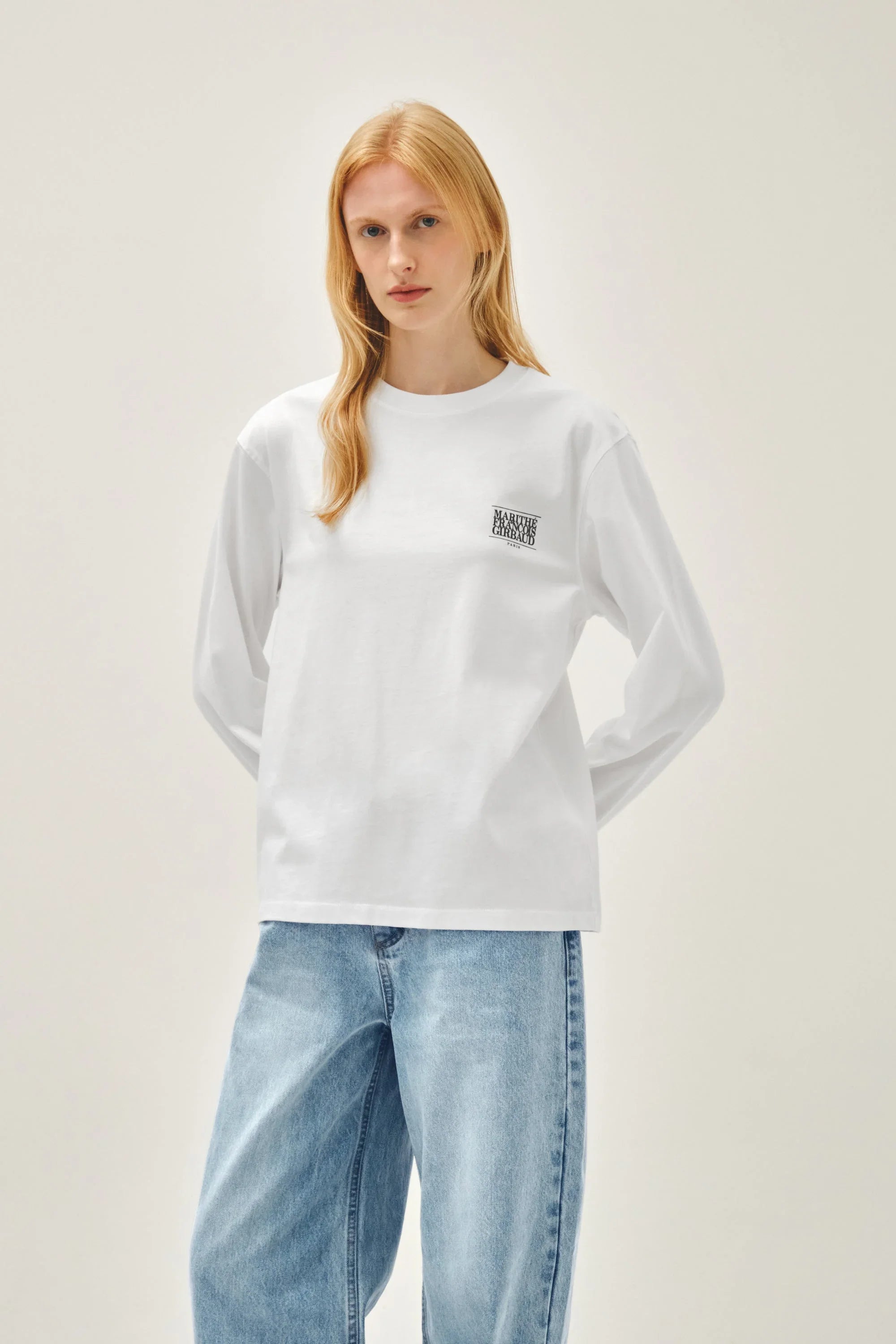 Back Classic Logo Long Sleeve Tee White