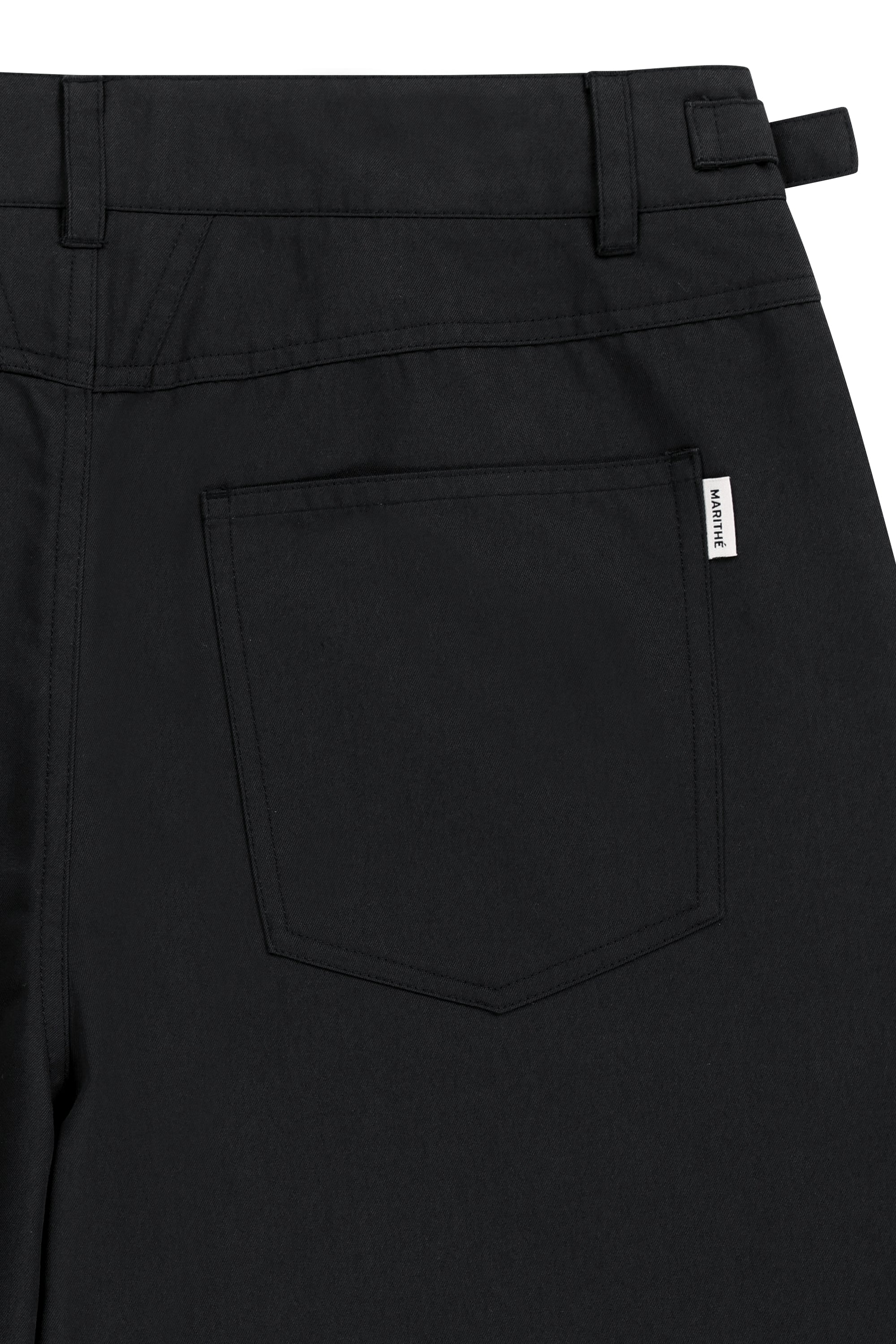 M Curved Chino Pants Black