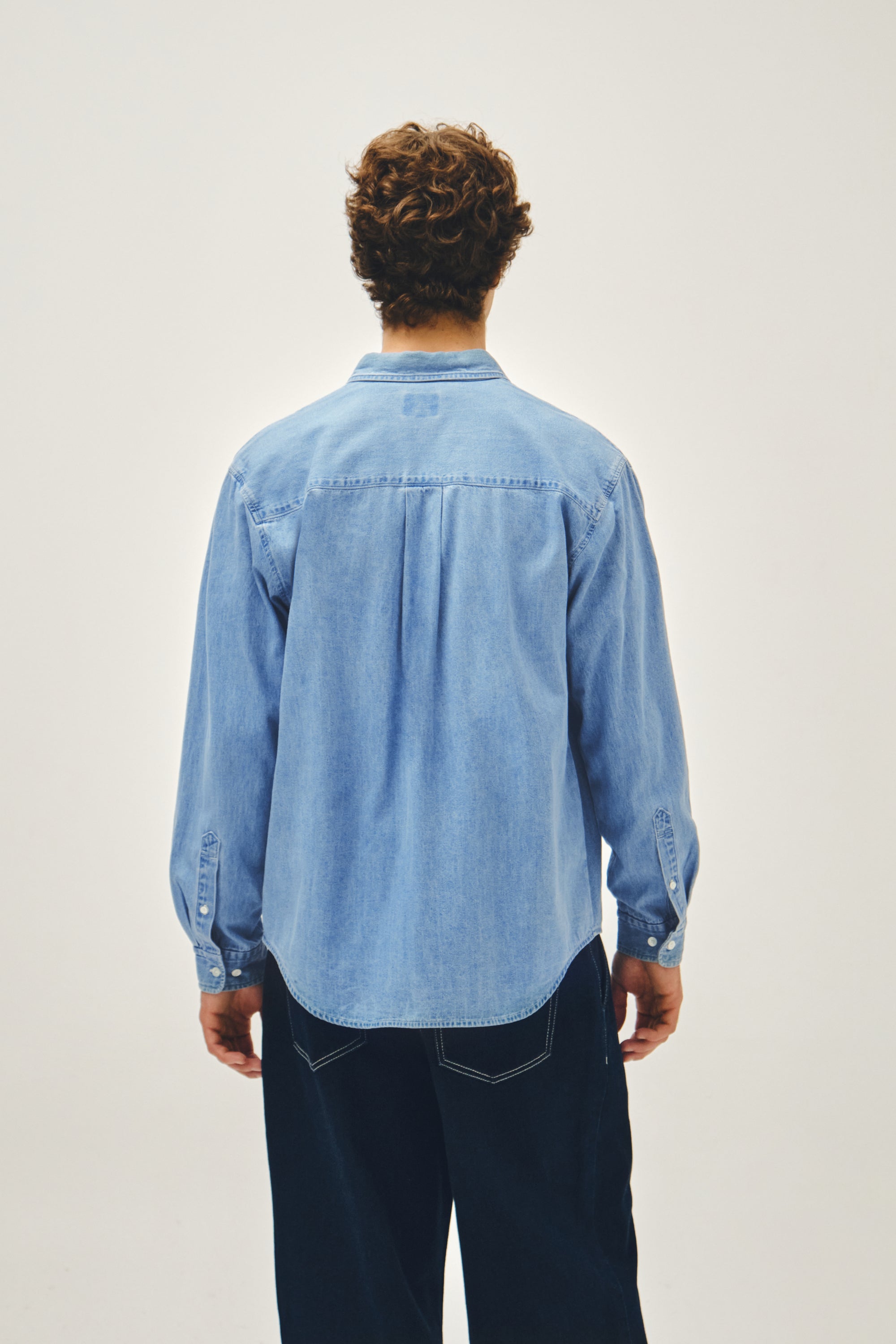 Uni Basic Denim Shir Light Blue