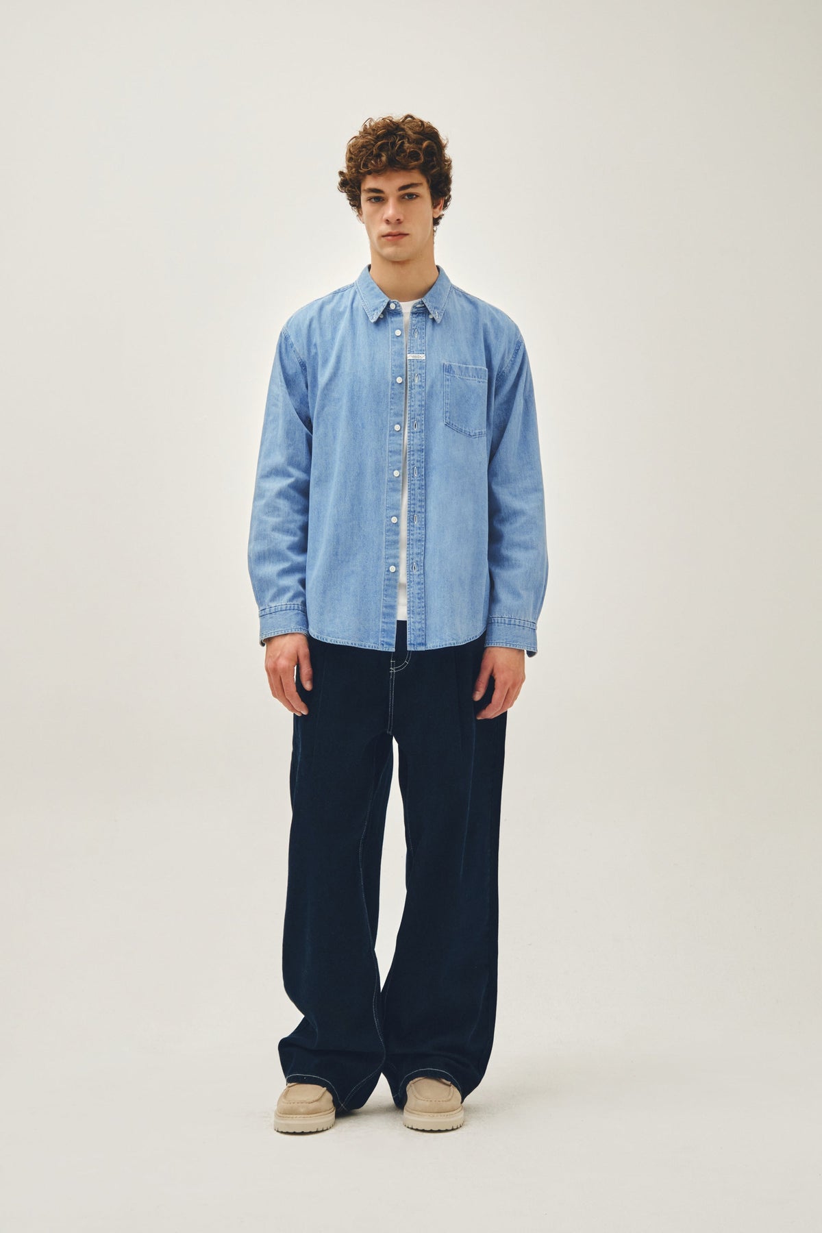 Uni Basic Denim Shir Light Blue