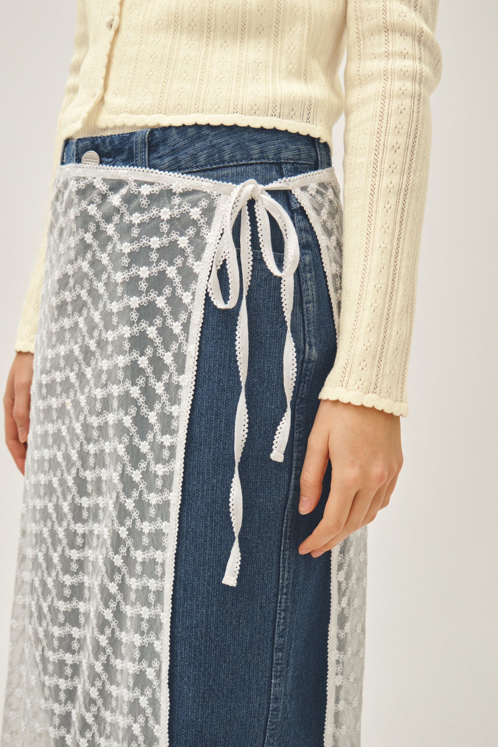 W Lace Layered Skirt White