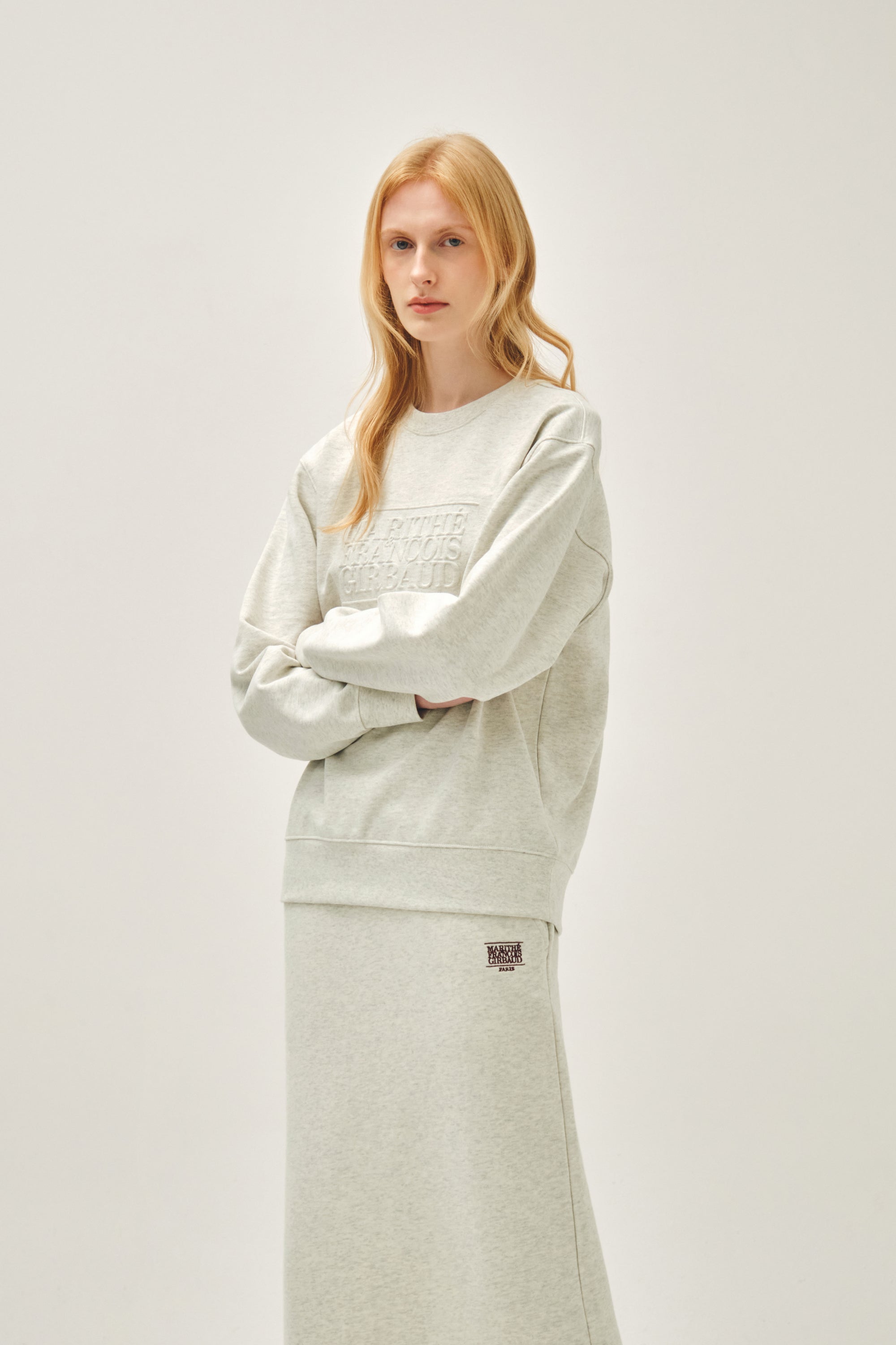 Embo Classic Logo Sweatshirt Oatmeal