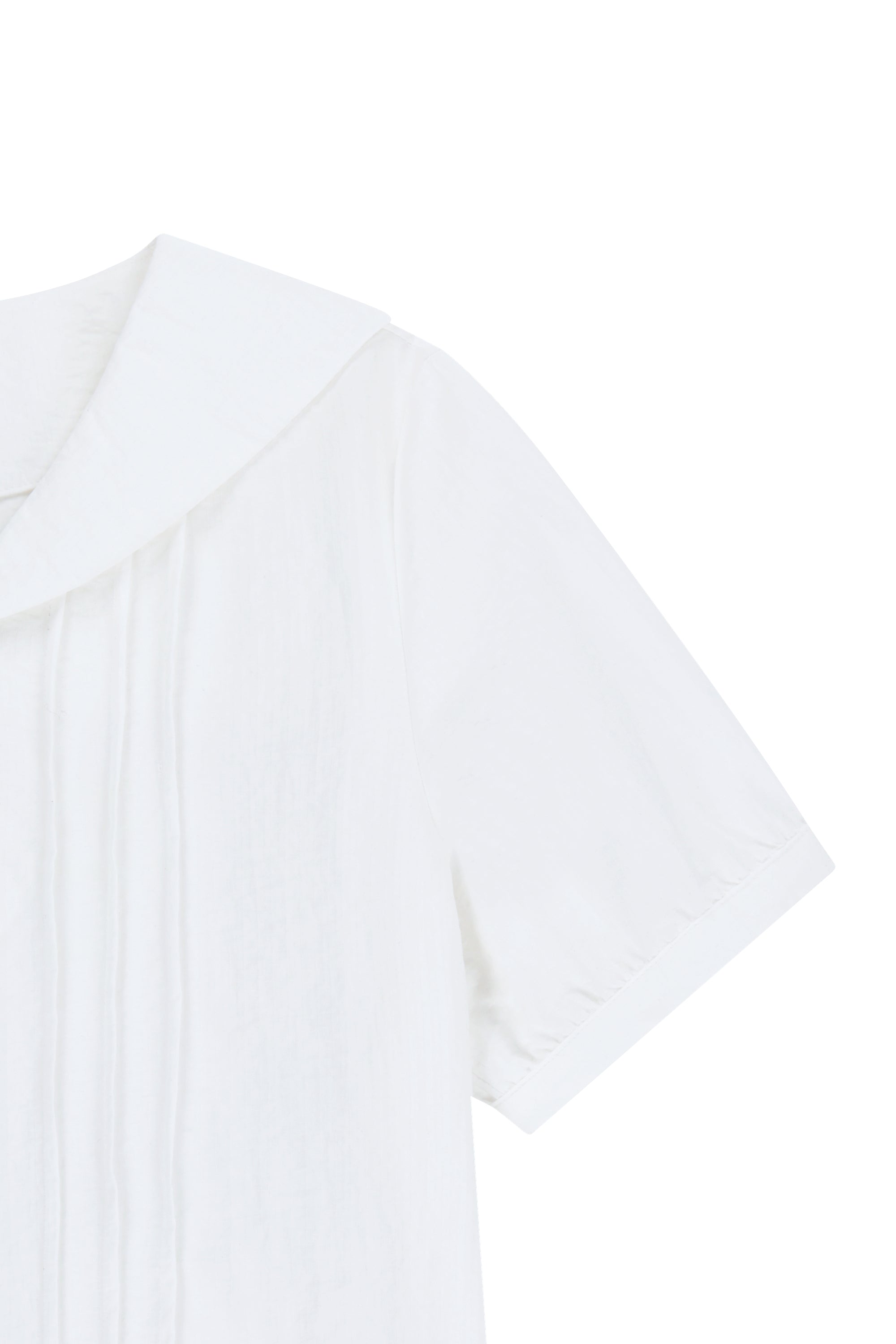 W Pin Tuck Sailor Half Sleeve Shirt White