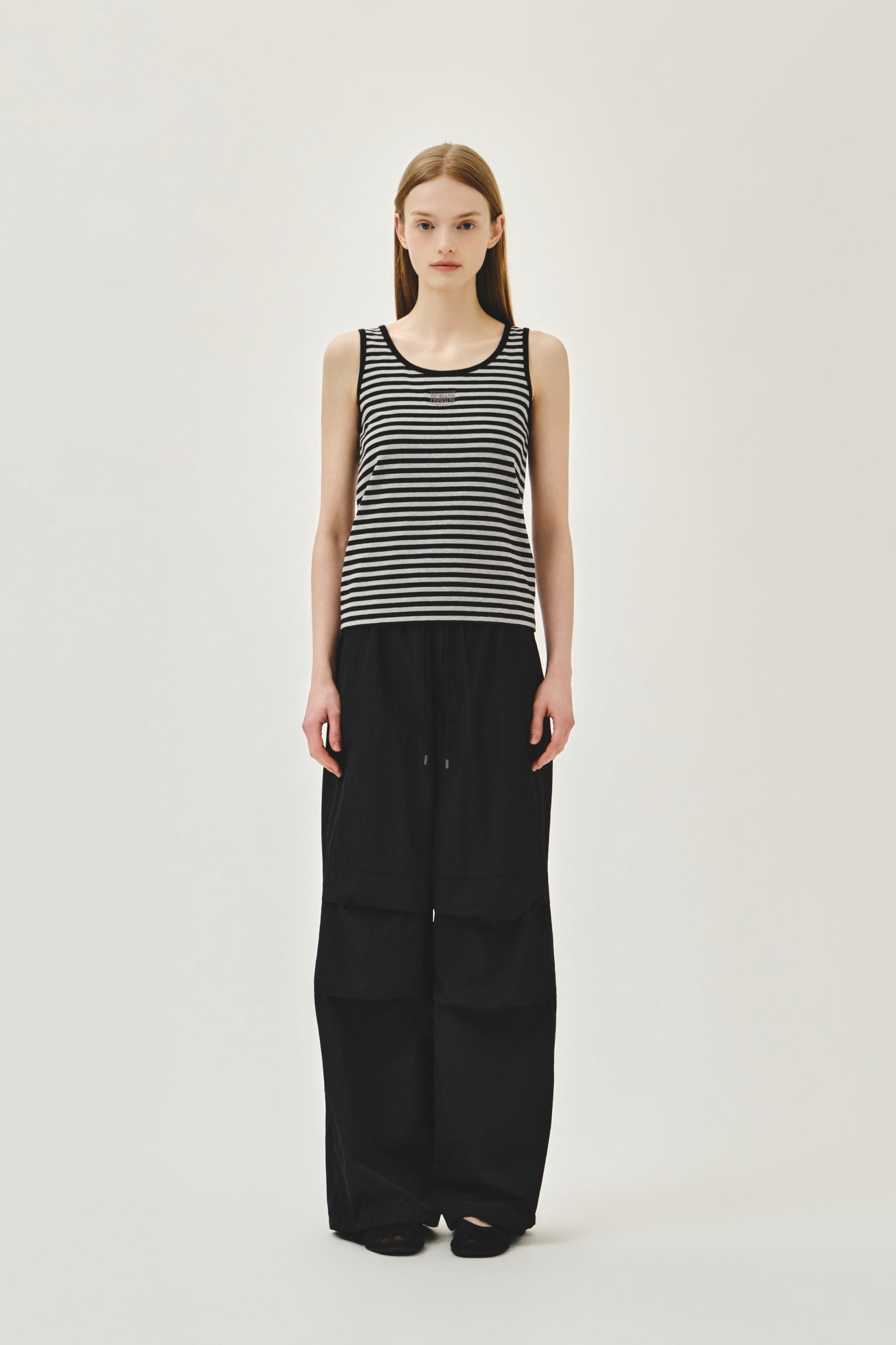 W Small Classic Logo Sleeveless Black
