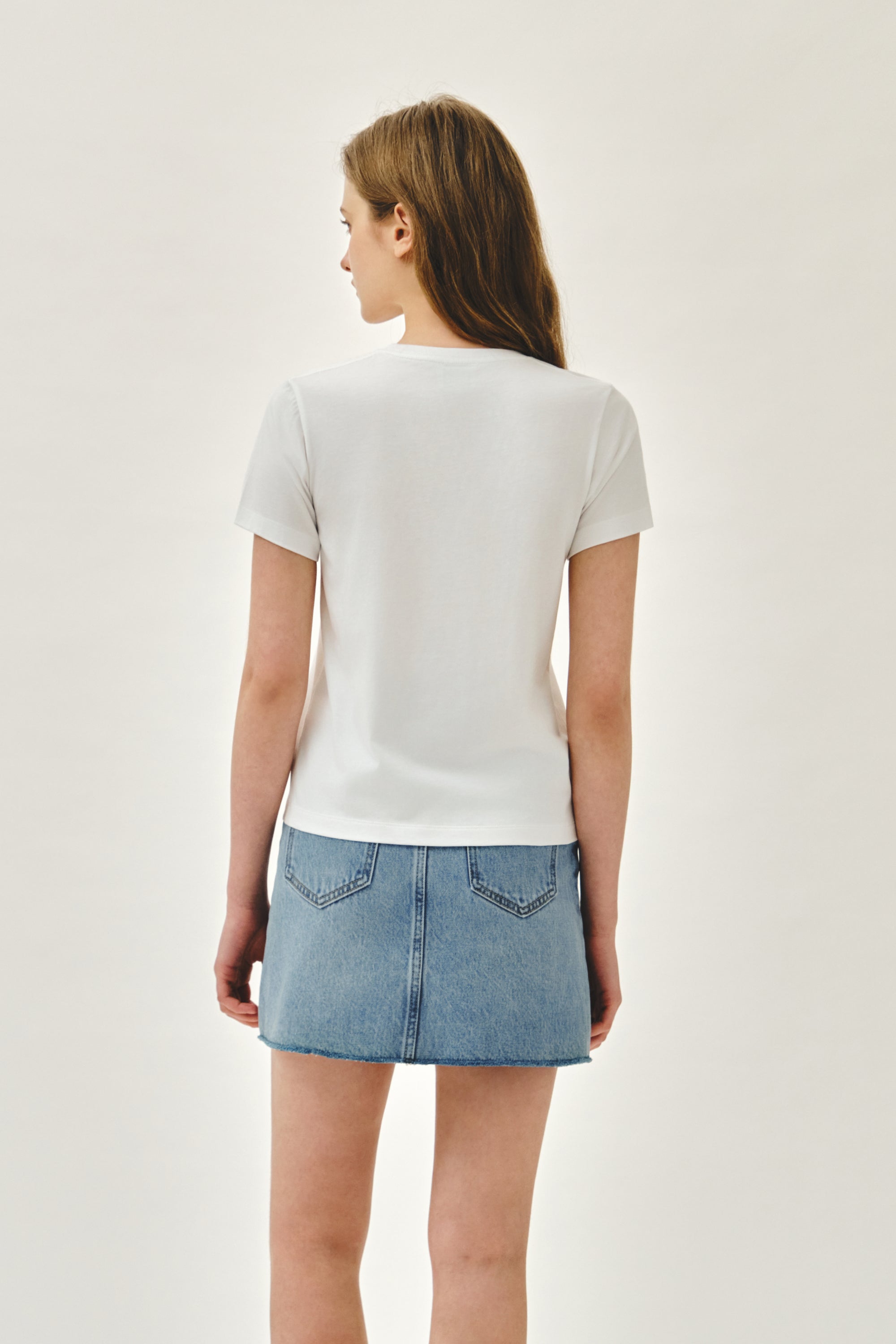 W Small Classic Logo Tee White