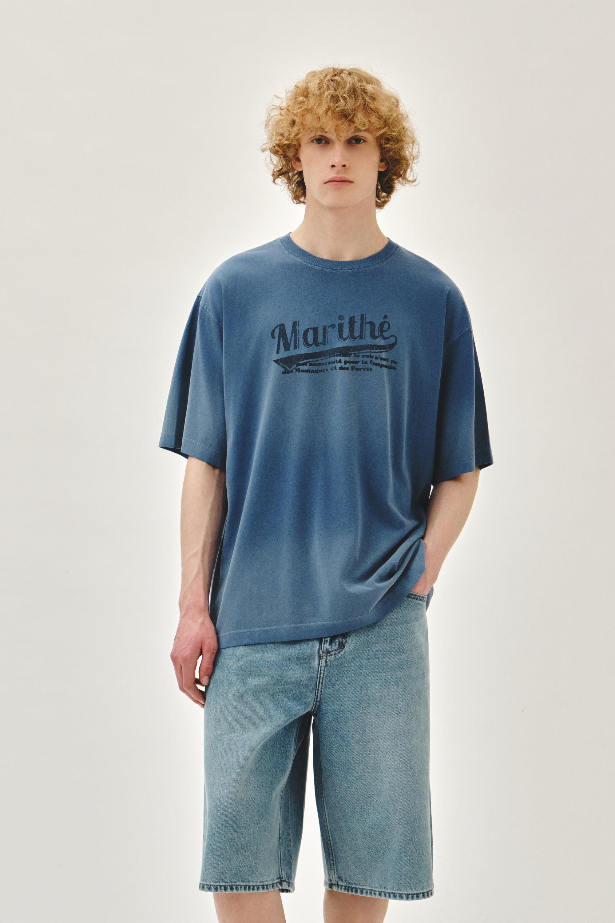 Gradation Oversized Dyeing Tee Blue