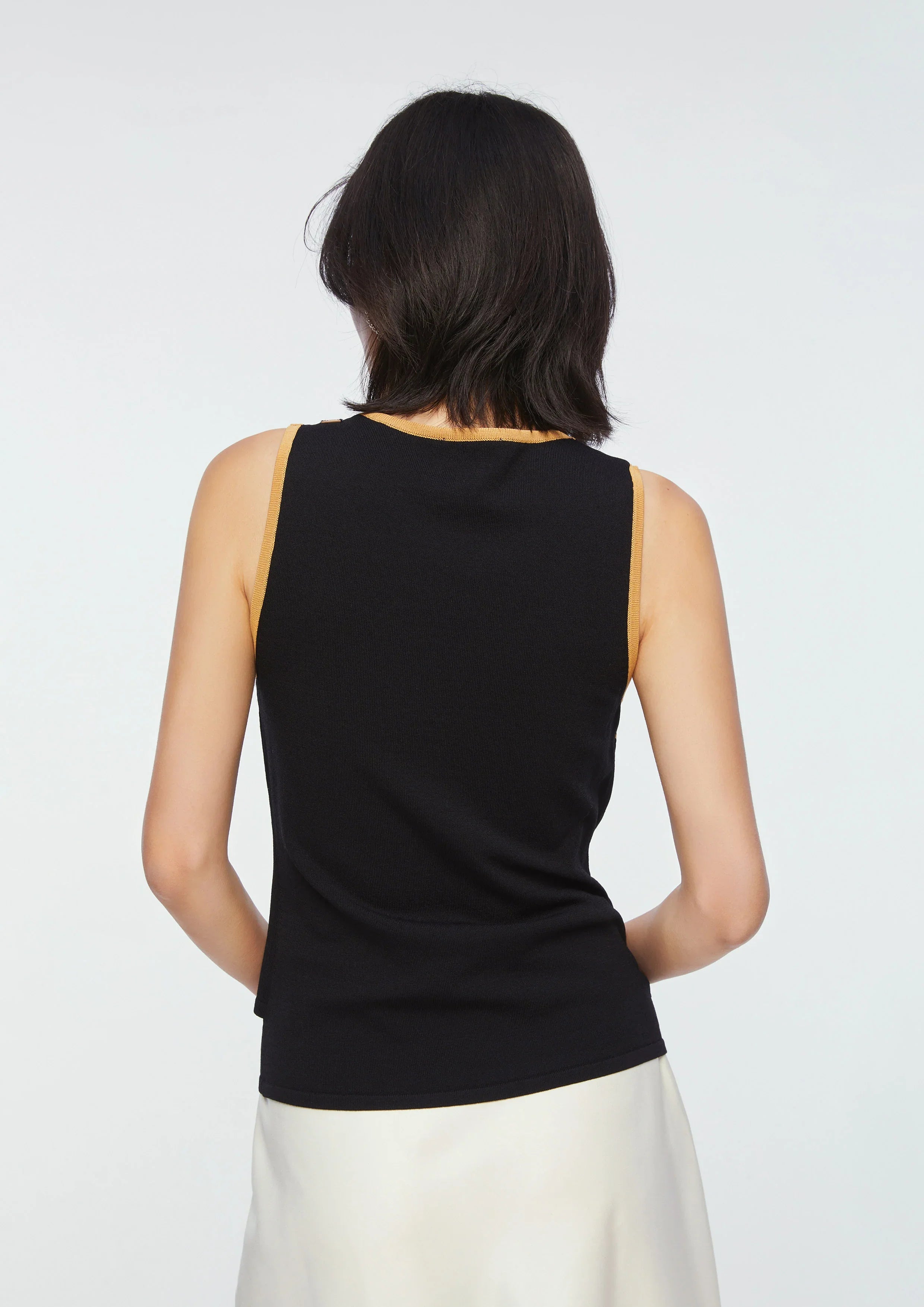 เสื้อกล้ามเลเยอร์