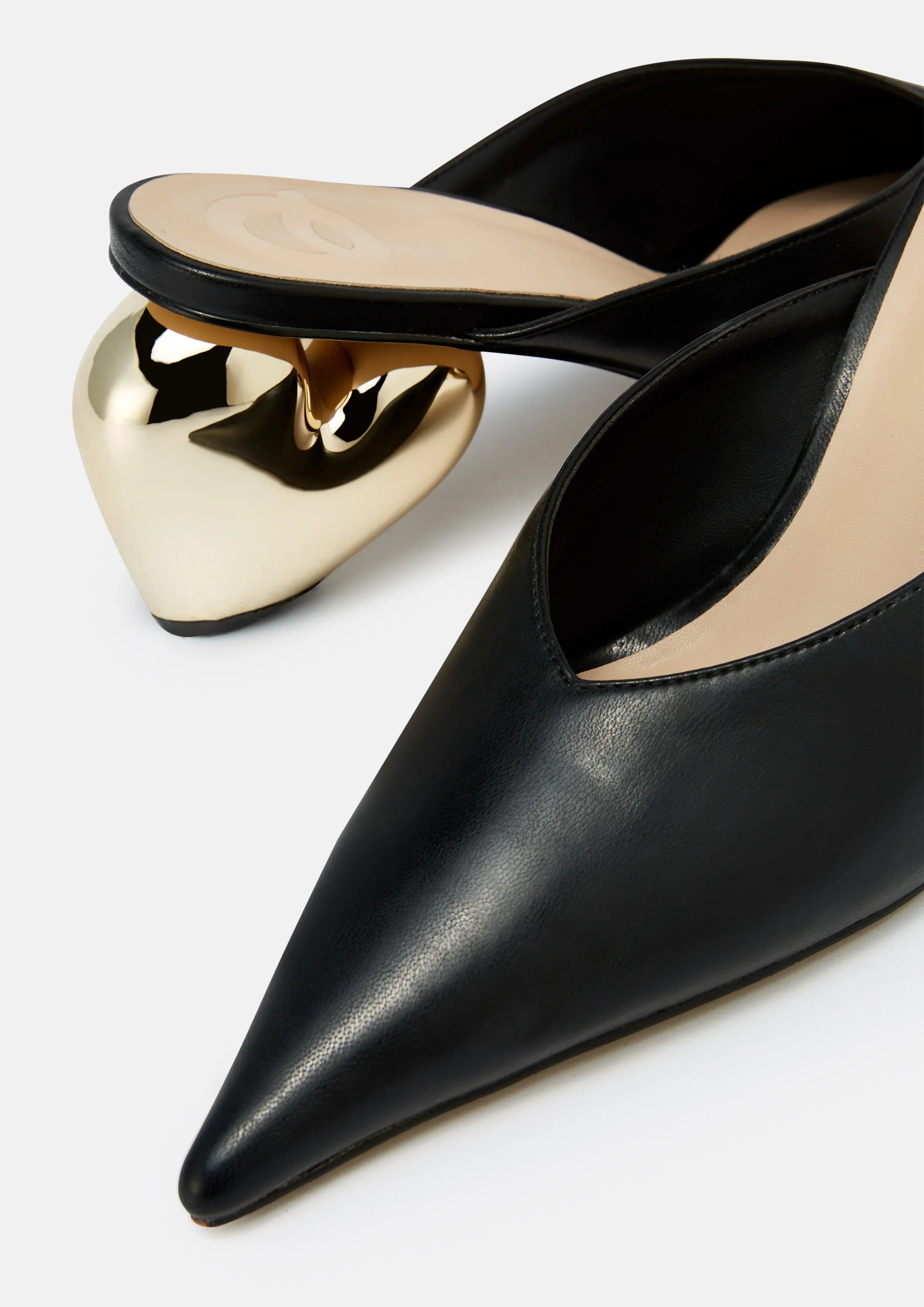 Hoshi Low Heels
