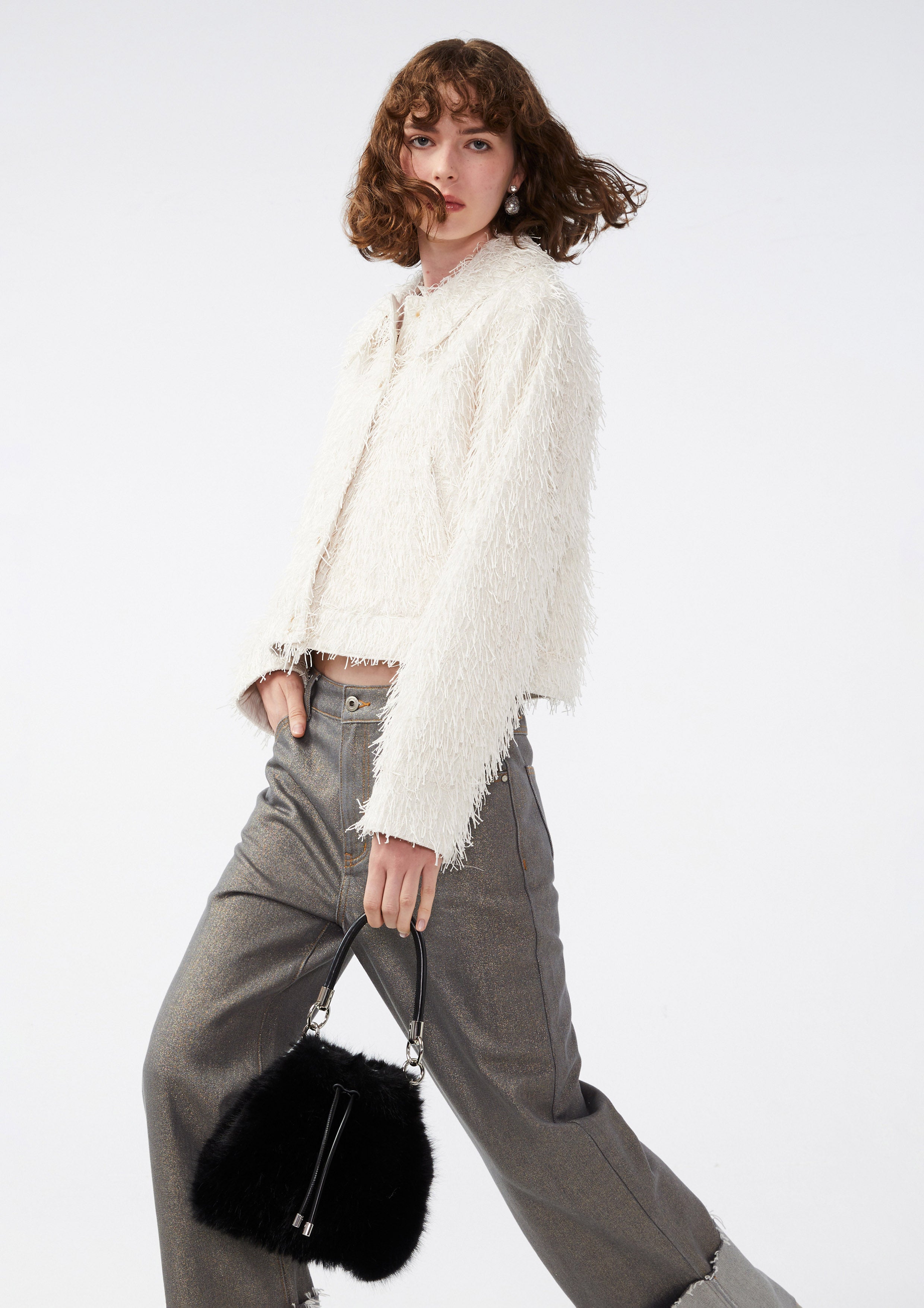 แจ็คเก็ตแขนยาวแต่งขน