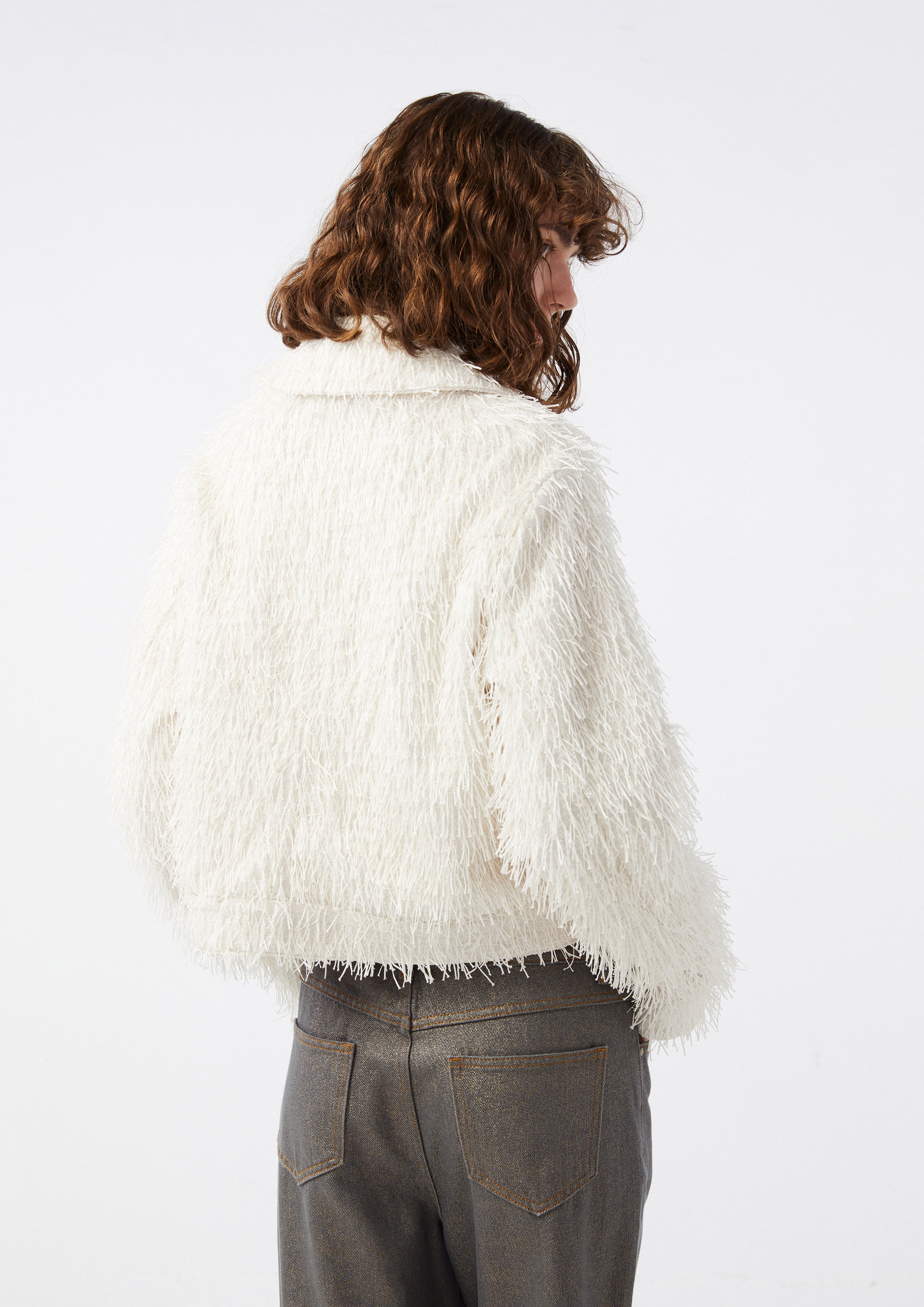 แจ็คเก็ตแขนยาวแต่งขน