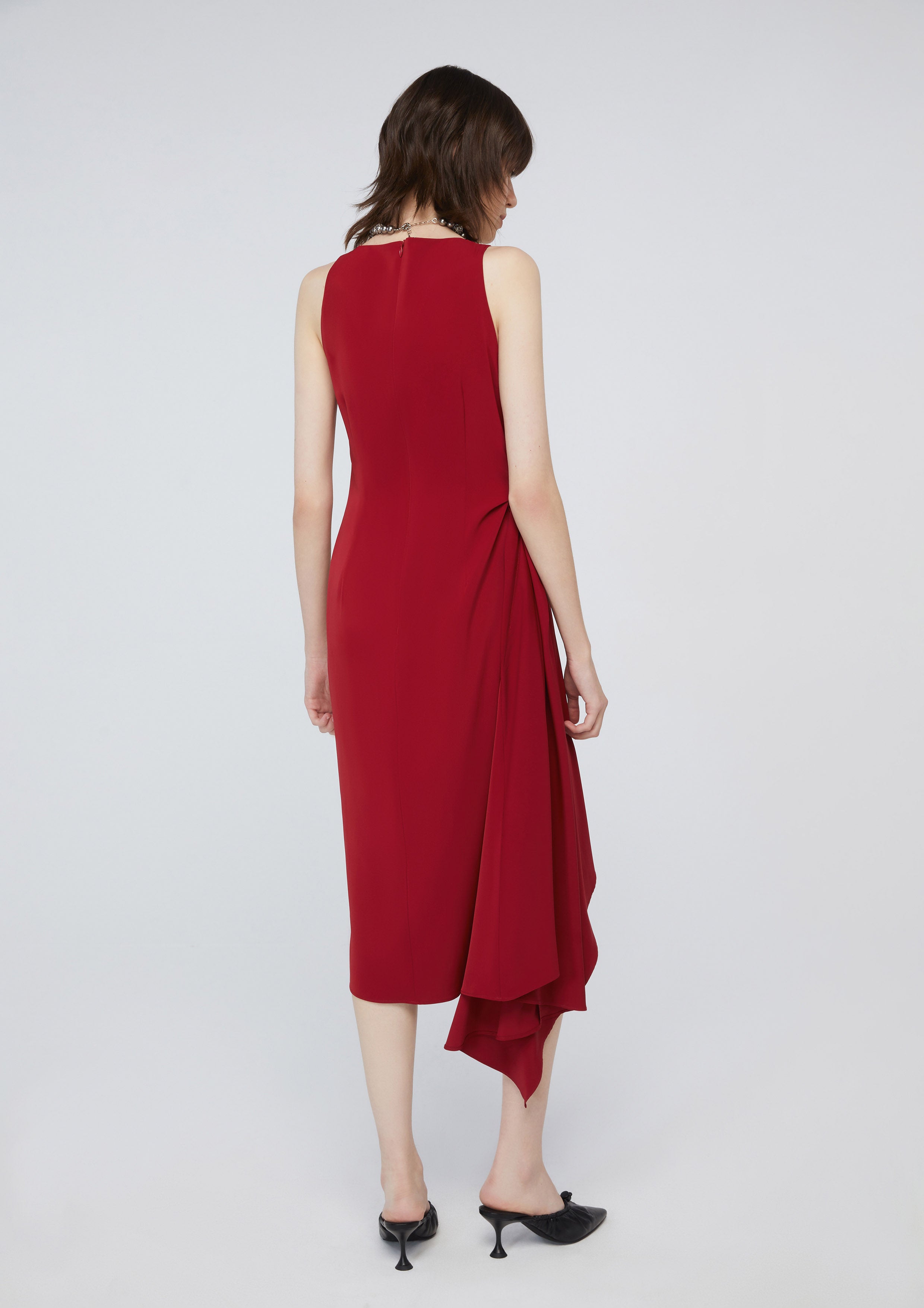 เดรสคลุมเข่าจับย่นด้านข้าง