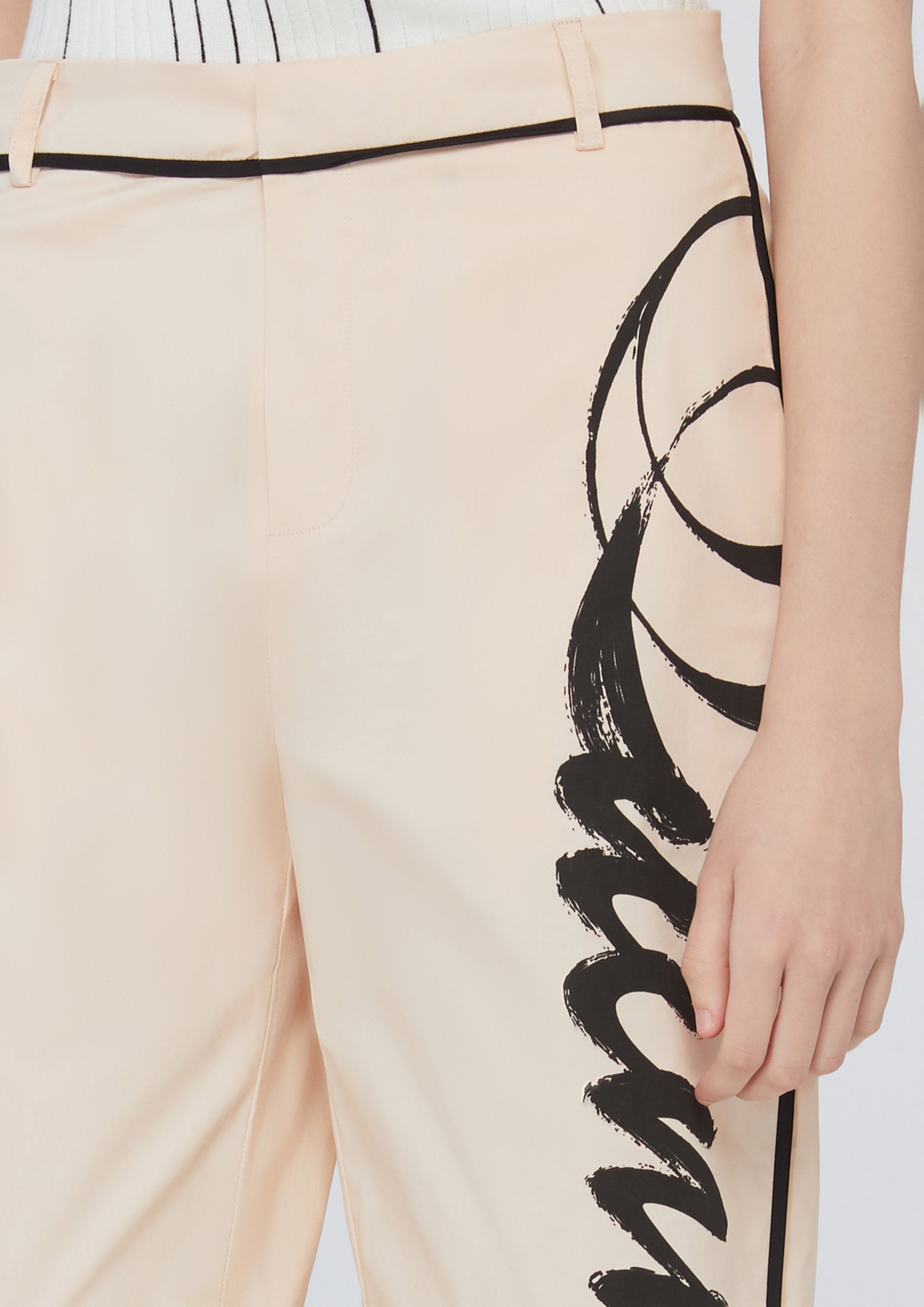 กางเกงขายาวพิมพ์ลาย