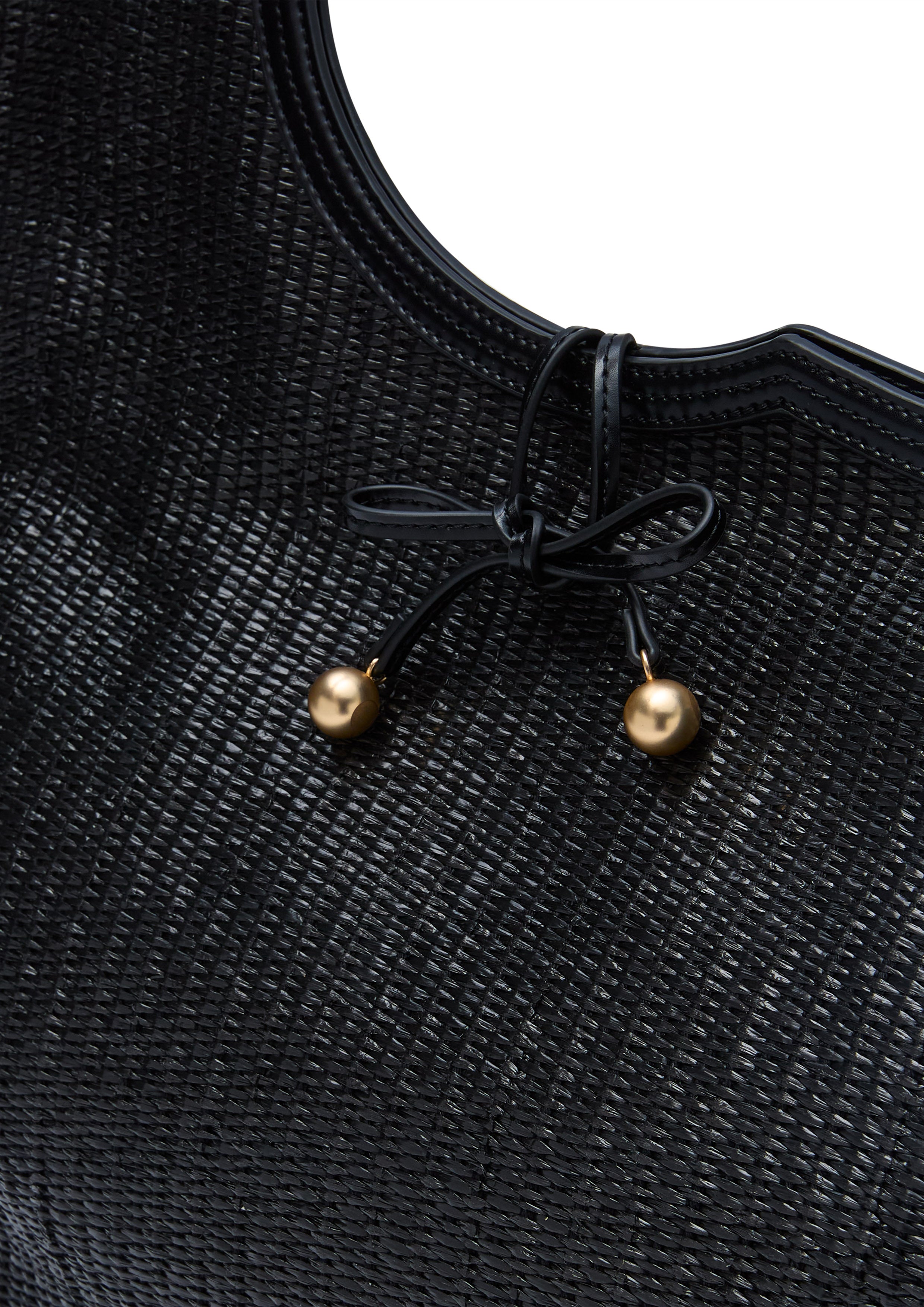 กระเป๋าถือ Q Raffiaria