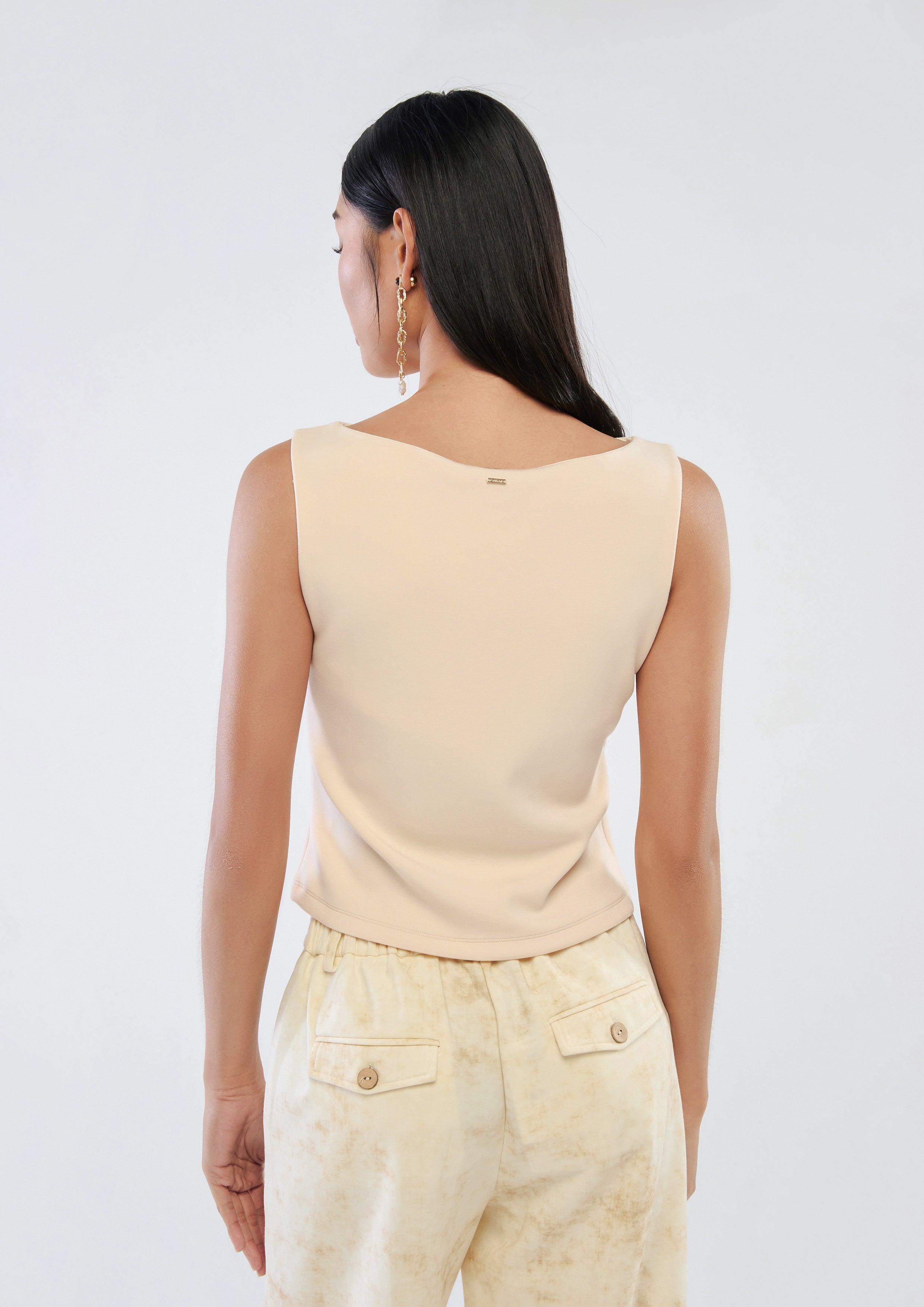 Sleeveless Basic Top