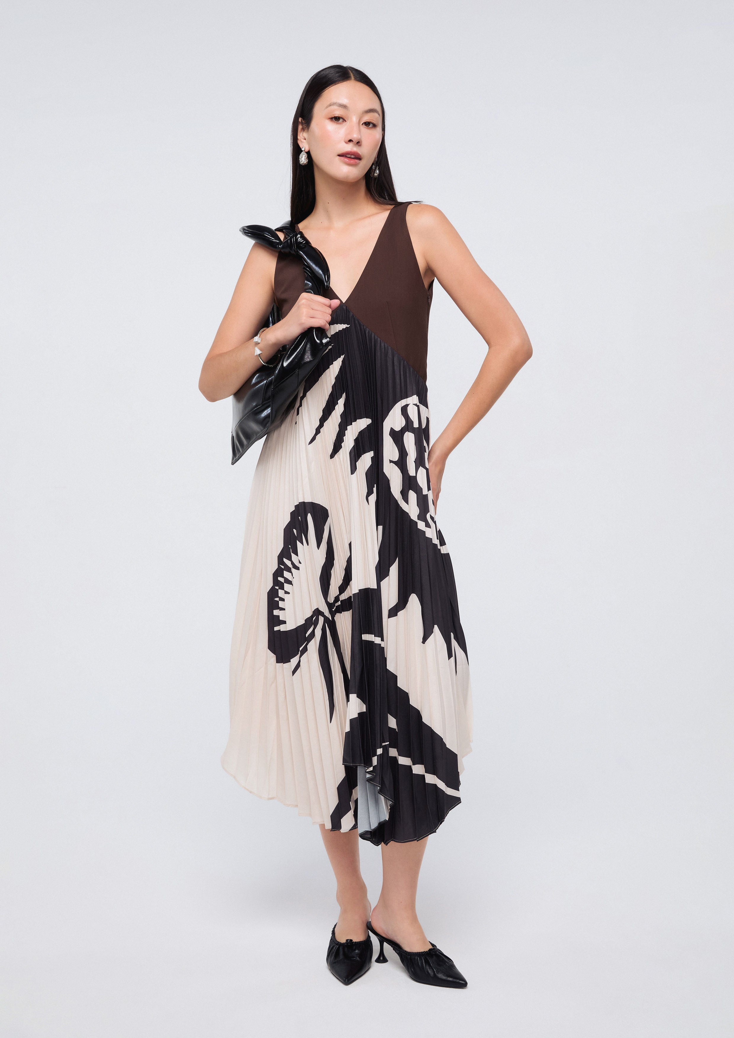 เดรสมิดิพิมพ์ลายกระโปรงพลีท