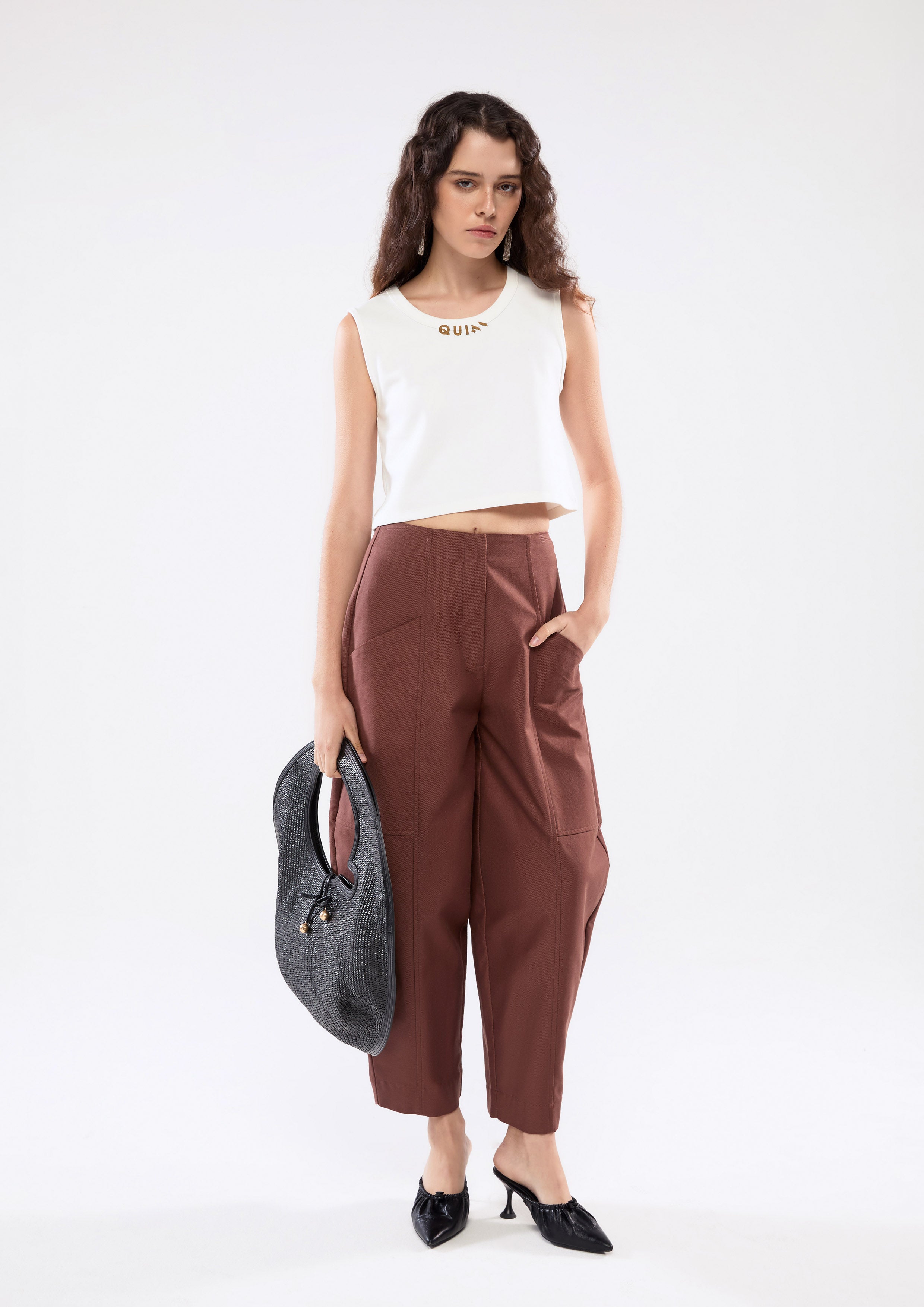 กางเกงขายาวทรงบาเรล