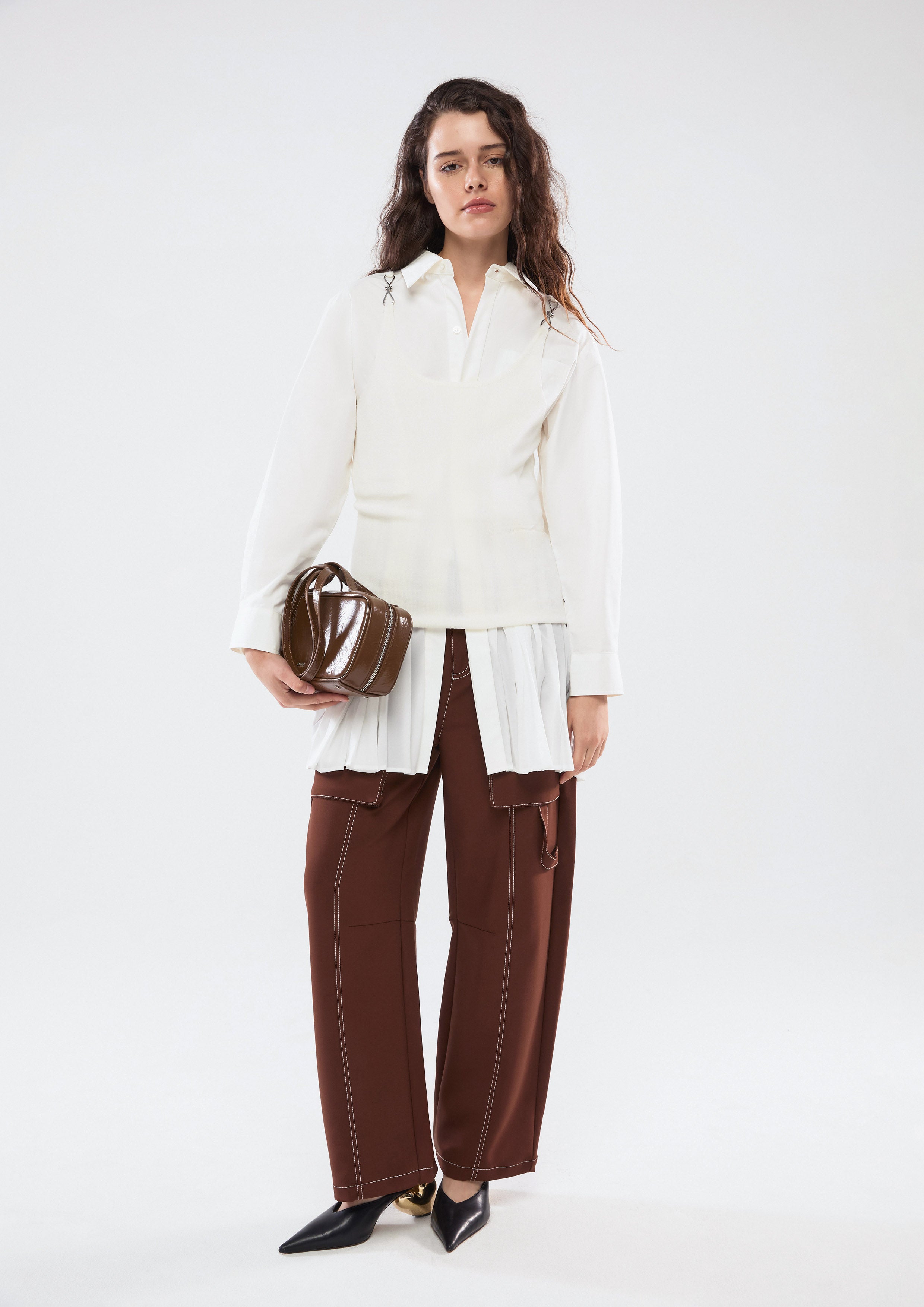 เสื้อเชิ้ตแขนยาวโอเวอร์เลย์ผ้าพลีท