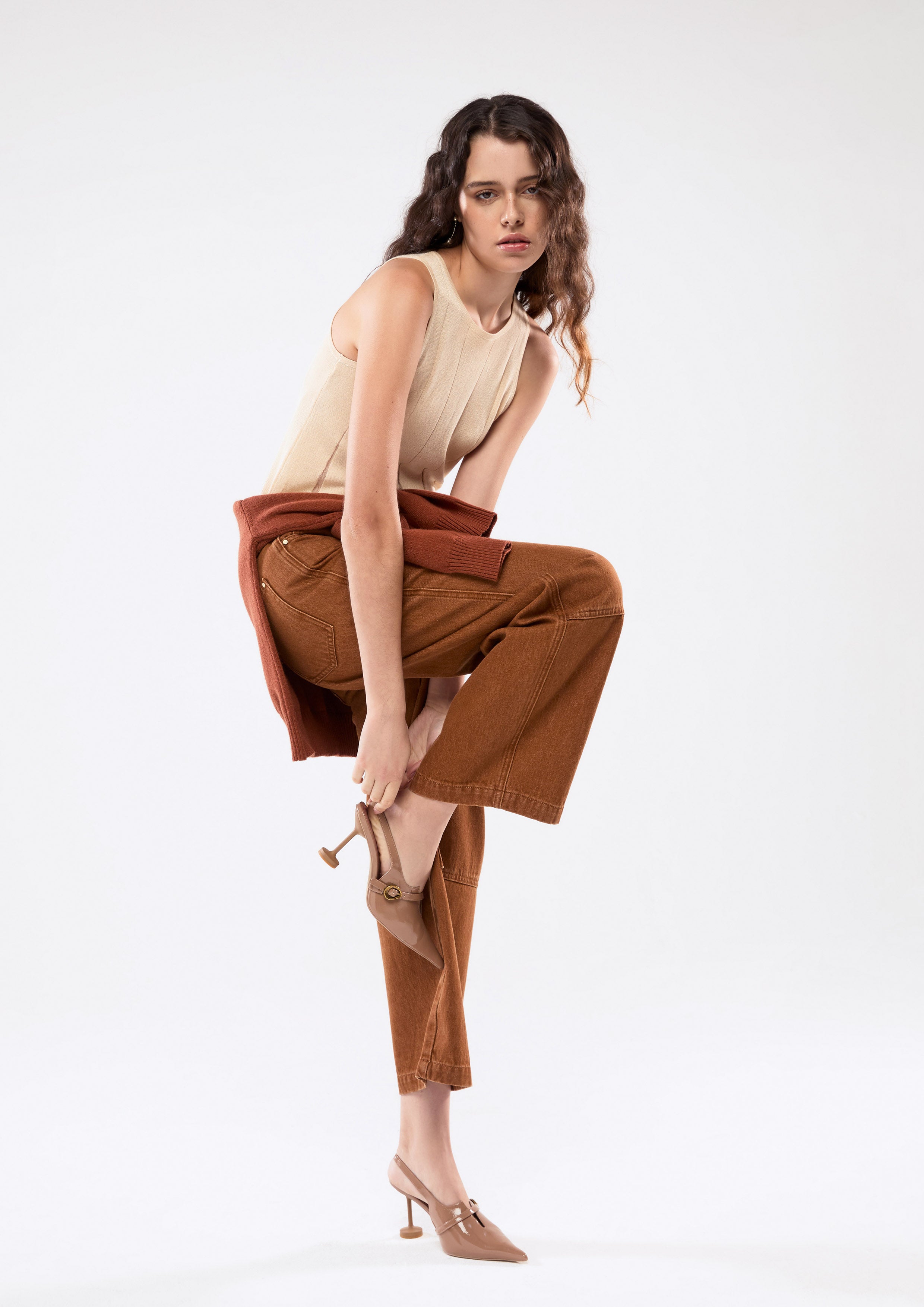 กางเกงเดนิมขากว้างทรงคาร์เพนเทอร์