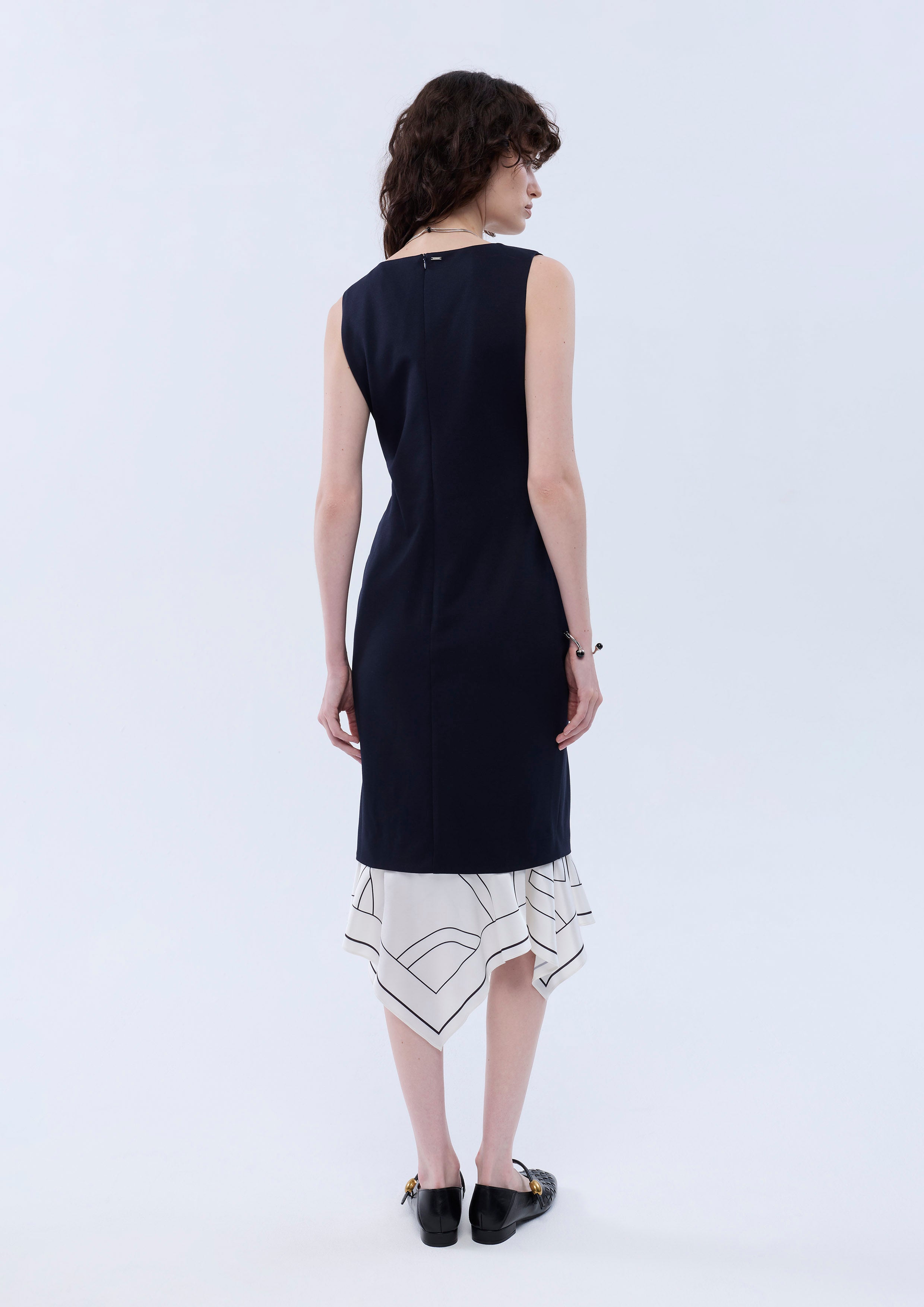 Front Twisted Sleeveless Mini Dress