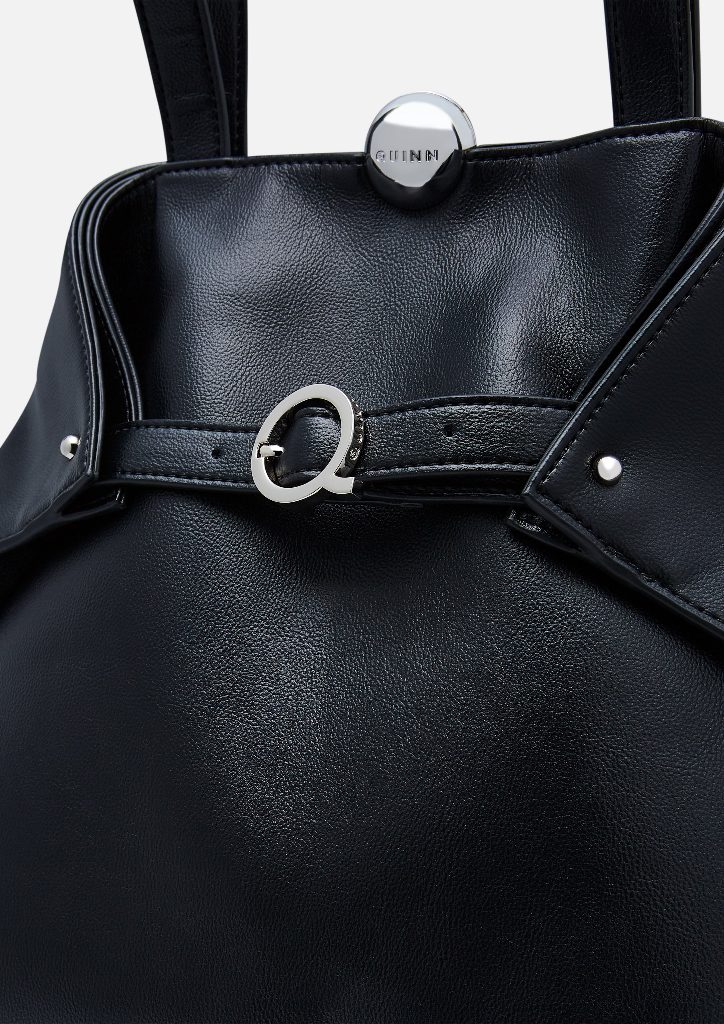Wrappie Q Shoulder Bag