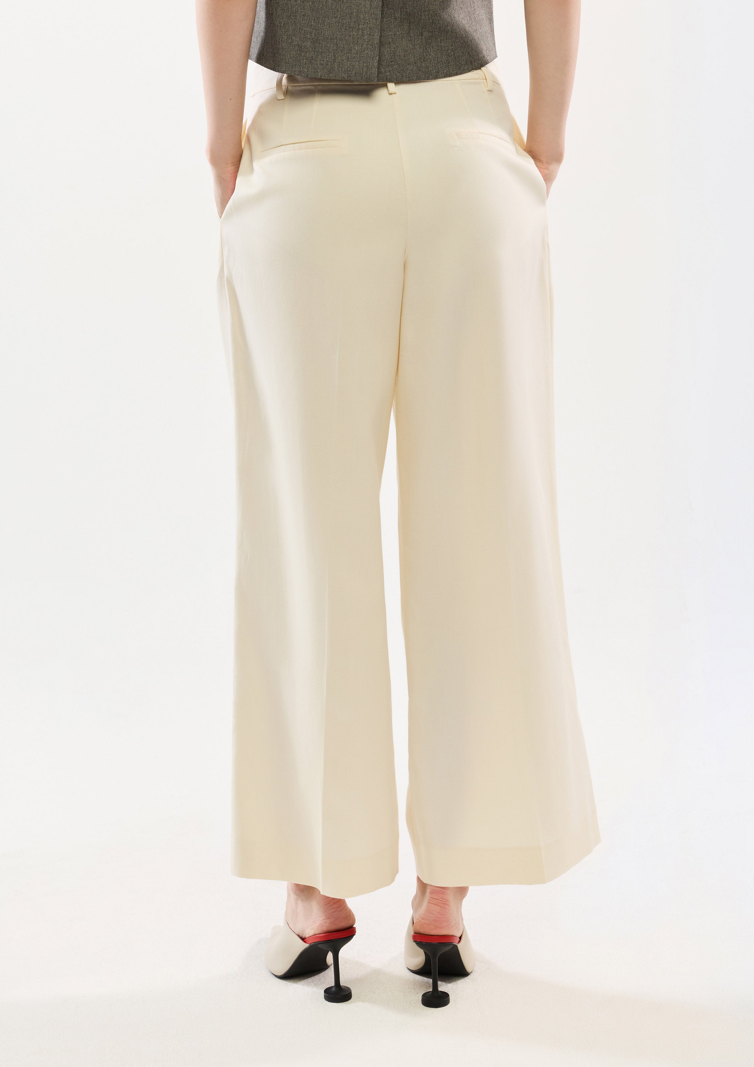 กางเกงขายาวทรงเทเลอร์