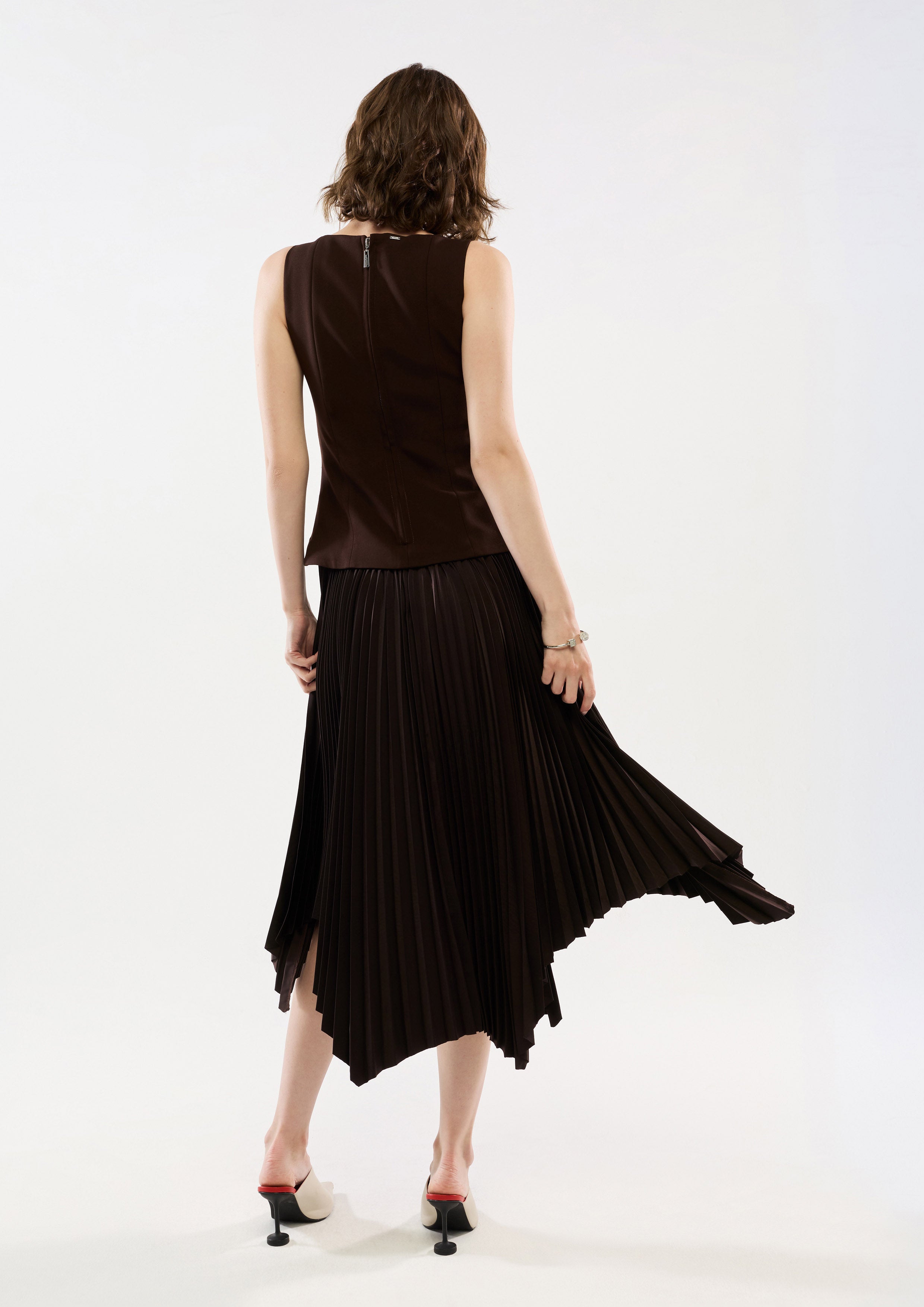 Cut-Out With Clip Pleated Handkerchief Skirt Midi Dress