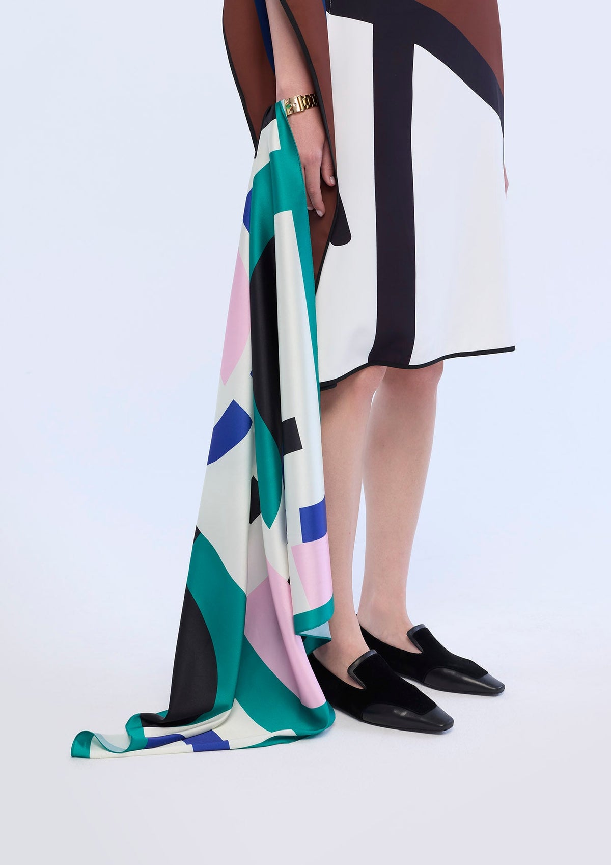 Shape Symphony Scarf