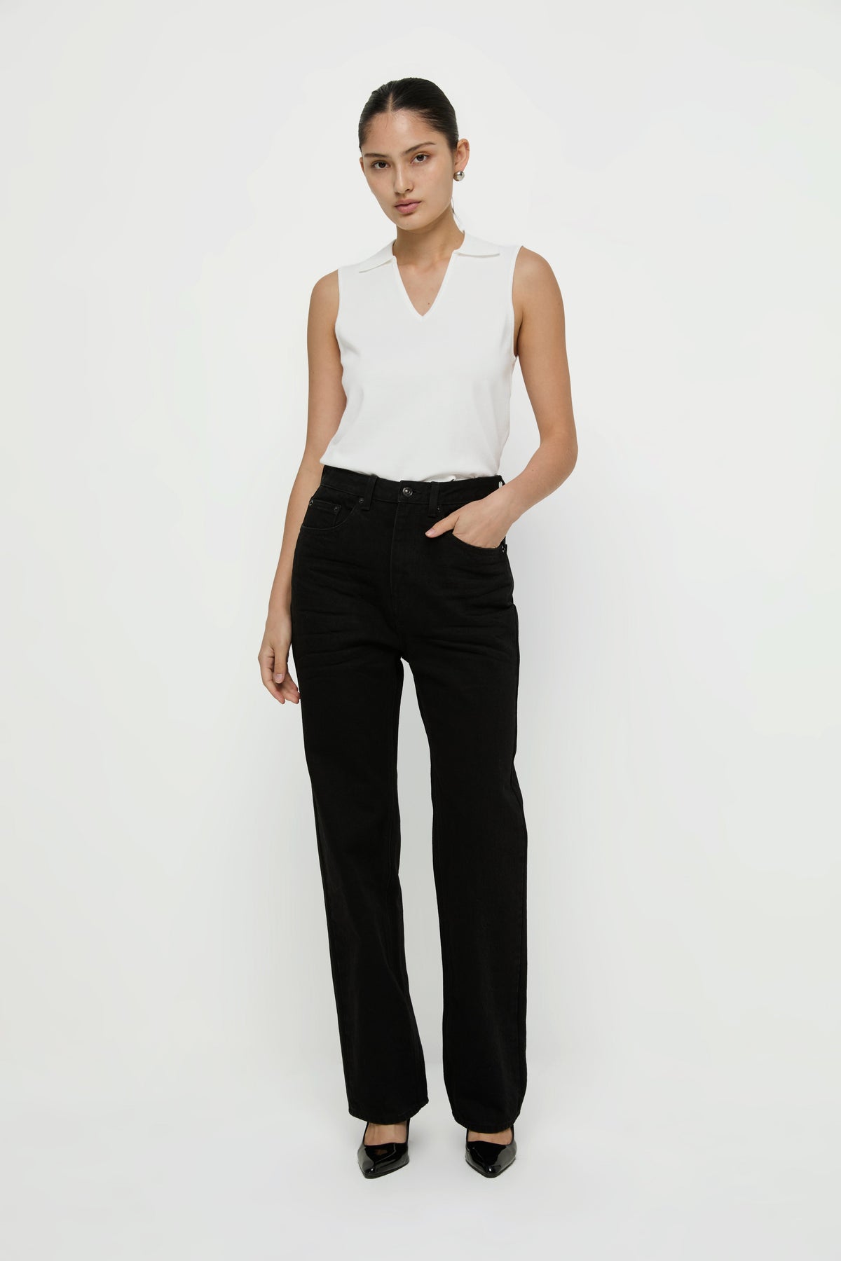 Knitted Collared V-Neck Top Off-White
