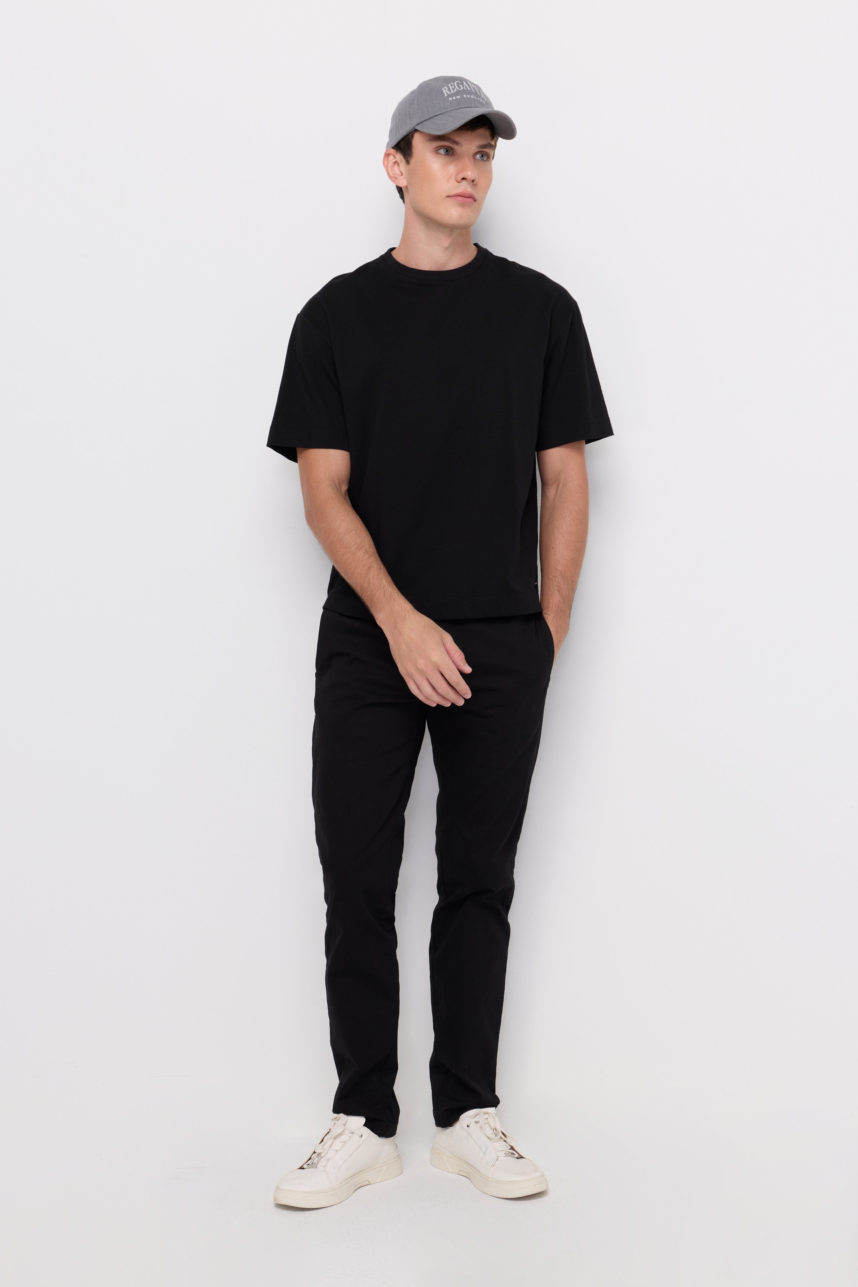 Premium Essential Crew Neck T-Shirt Black