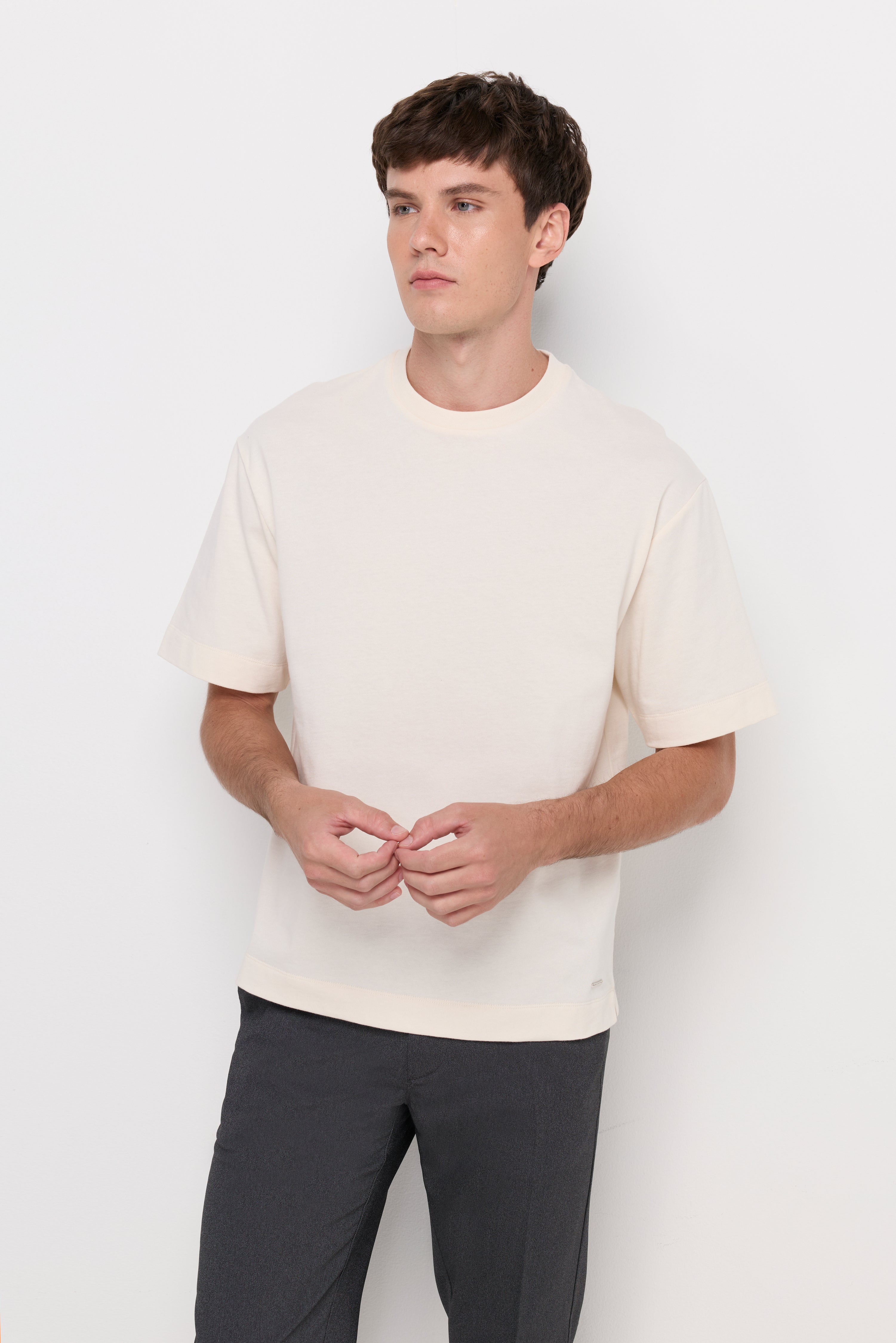 Premium Essential Crew Neck T-Shirt Cream