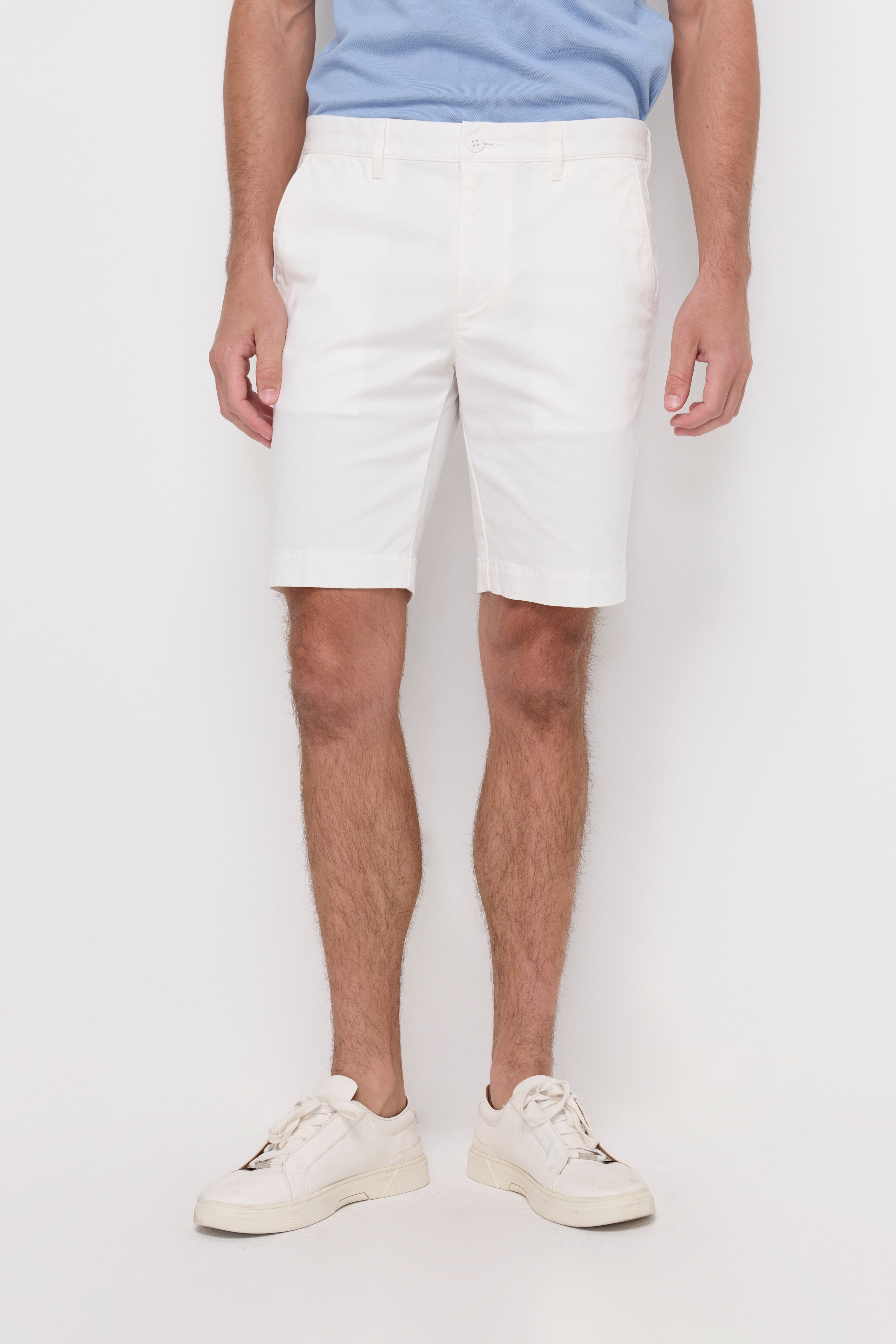 Chino 9-Inch Shorts Pants Off-White