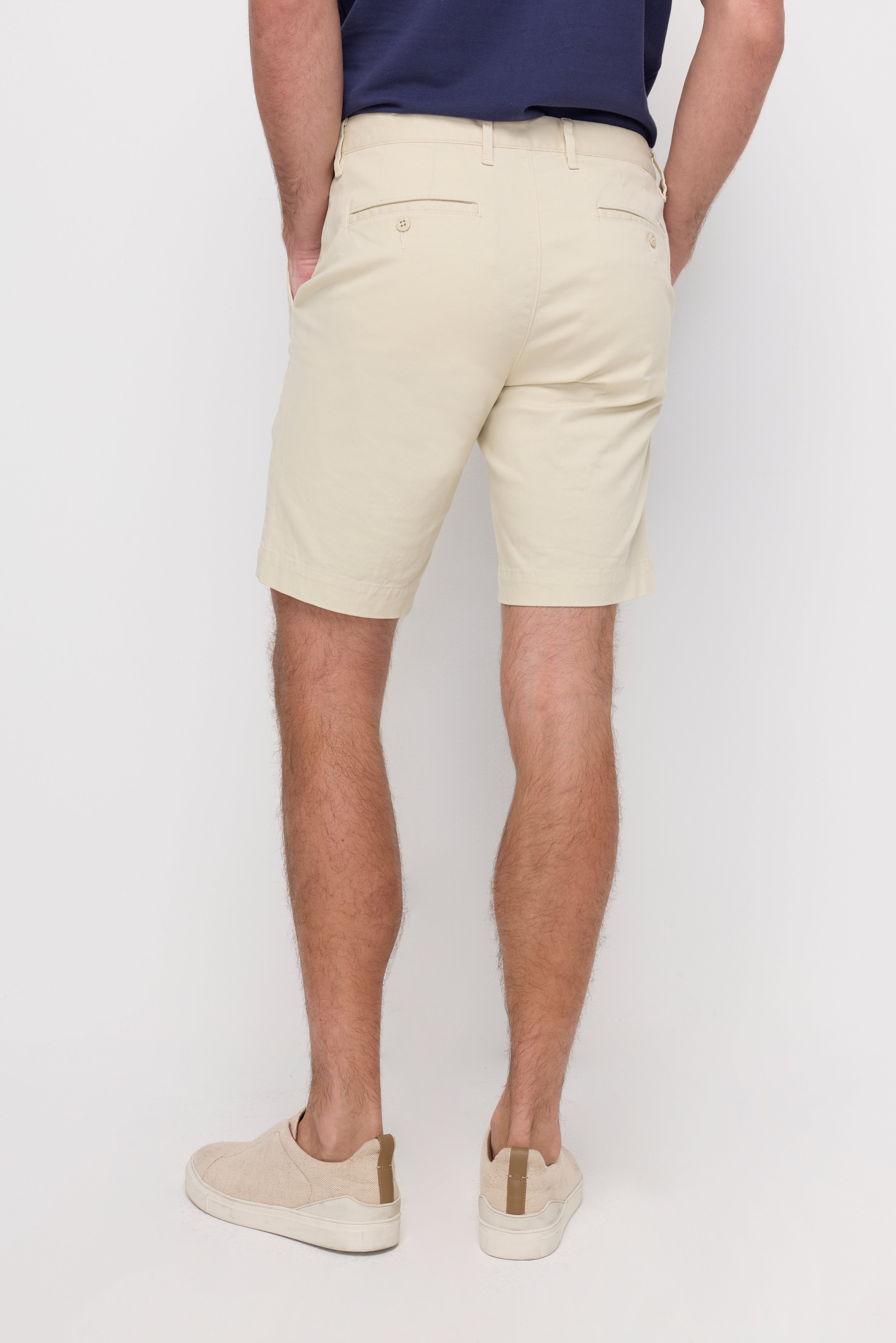 Chino 9-Inch Shorts Pants Cream