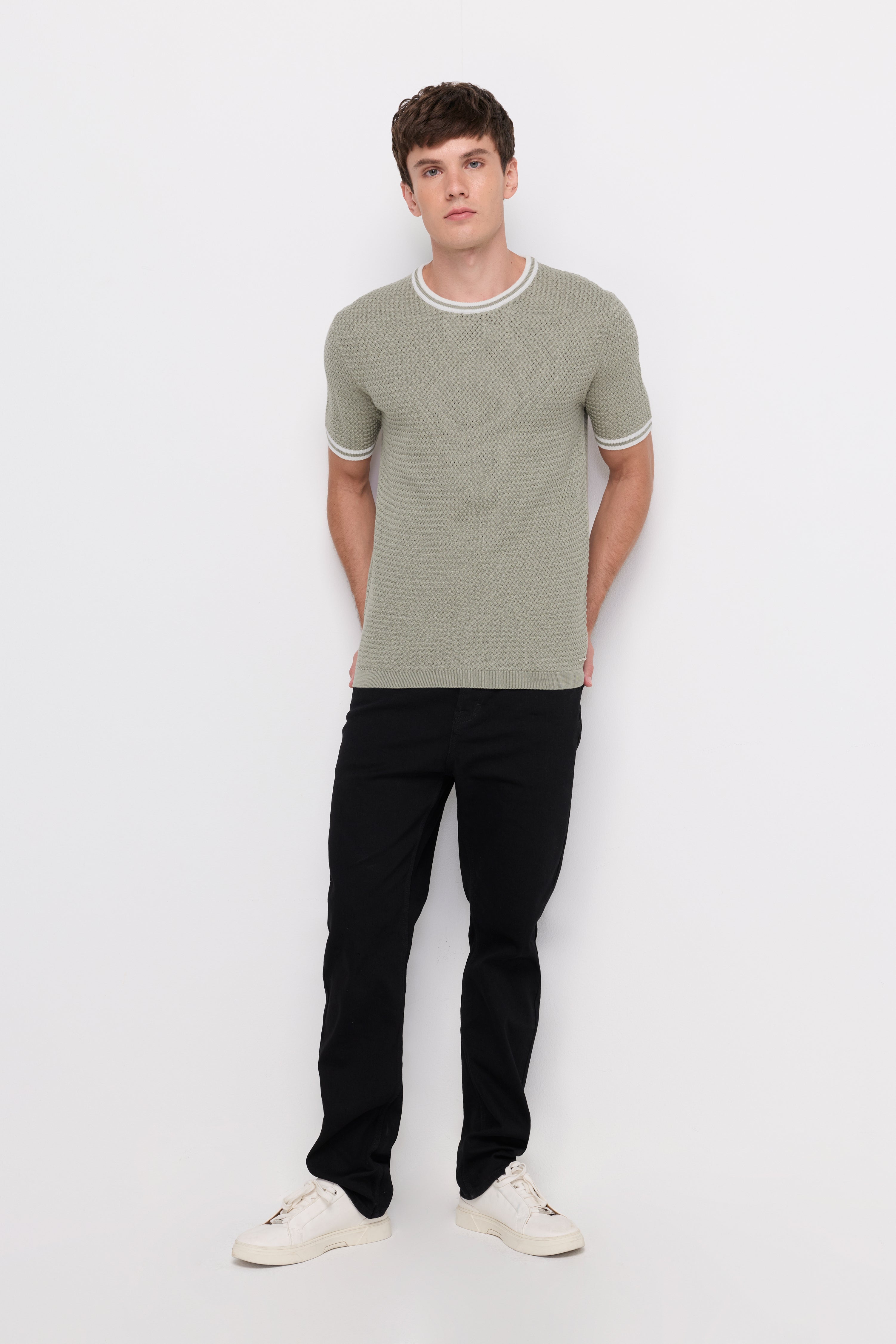 Contrast Trim Textured Knit T-Shirt Green