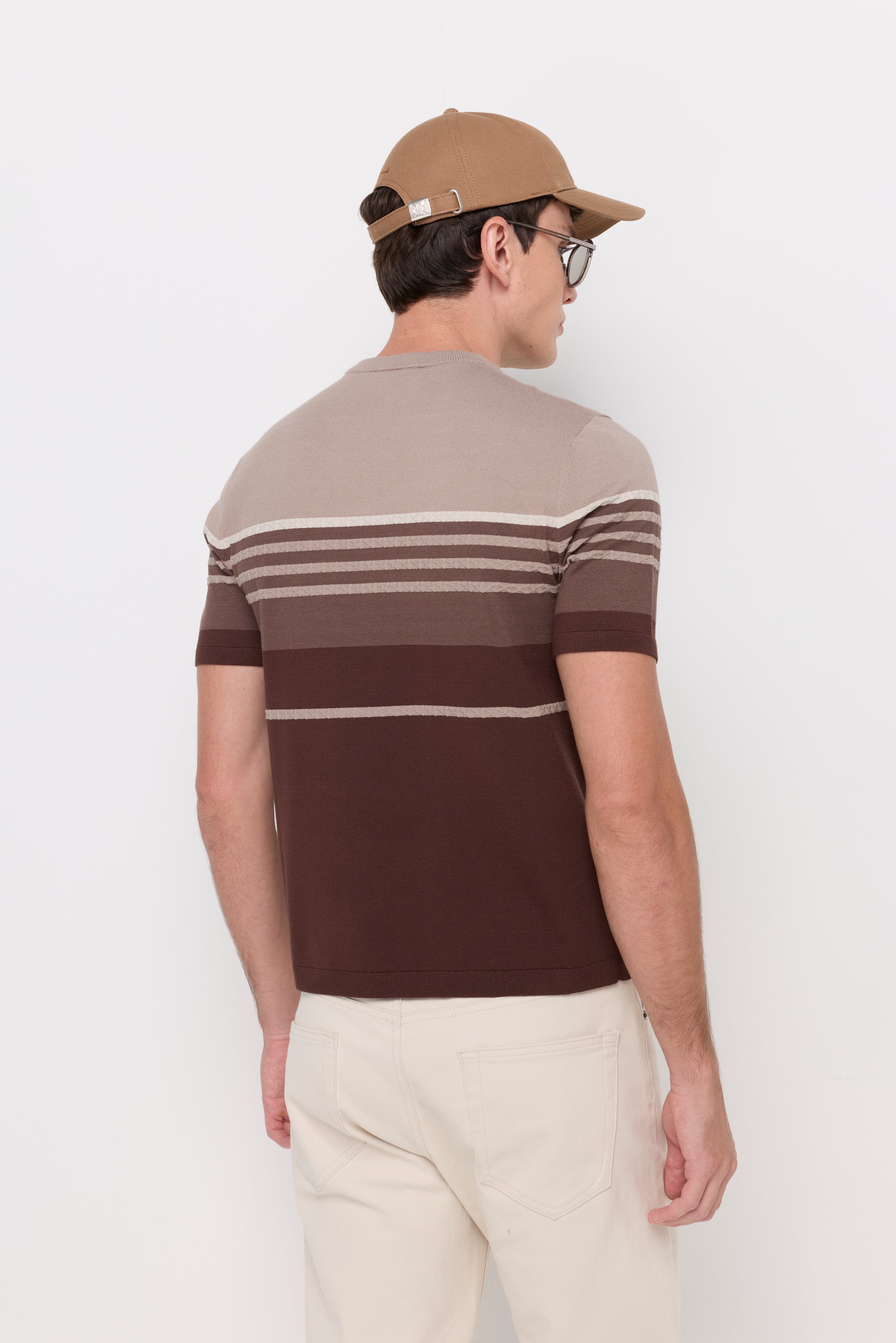 Gradient Stripe Knit T-Shirt Brown