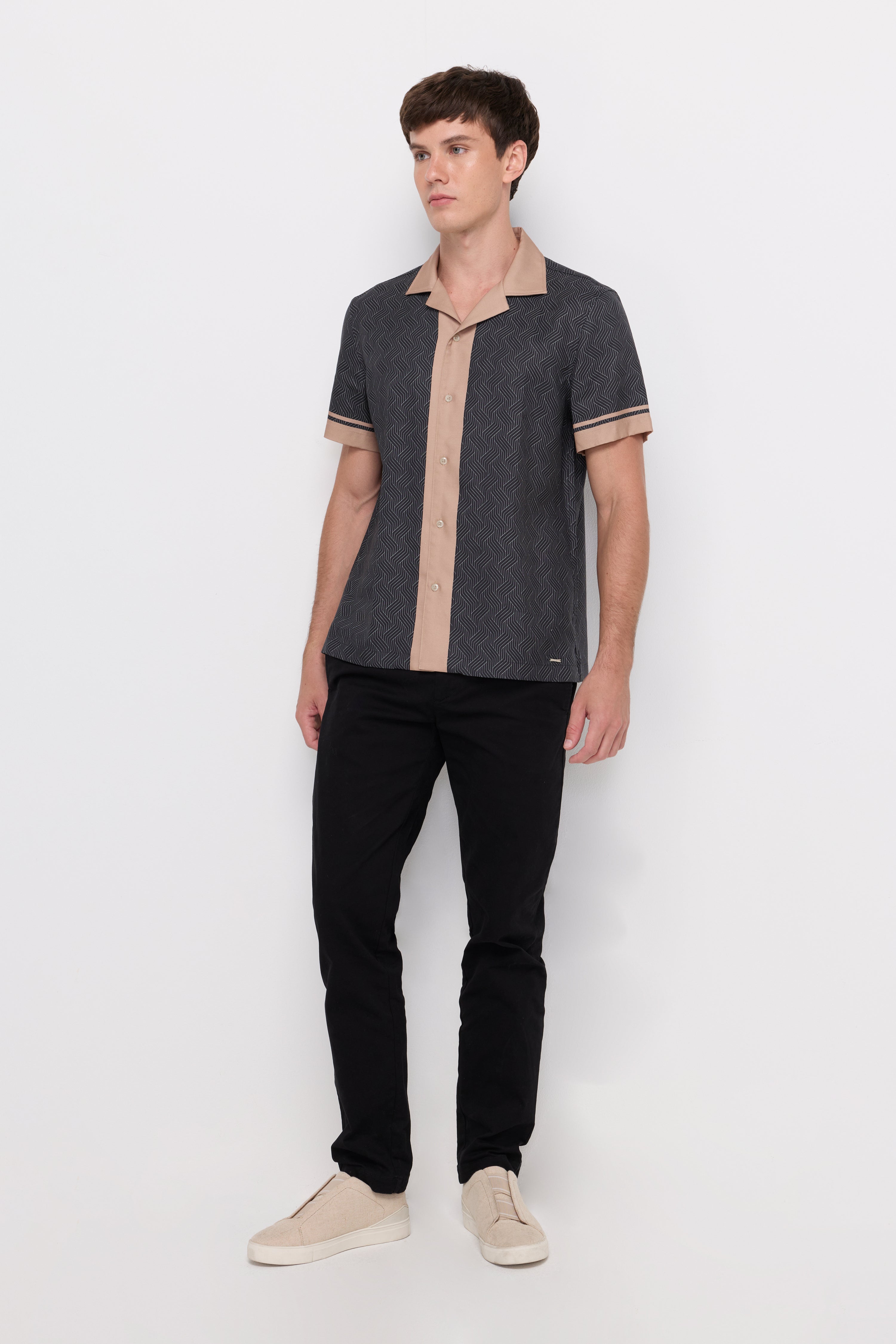 Tropical Resort Camp Shirt Black