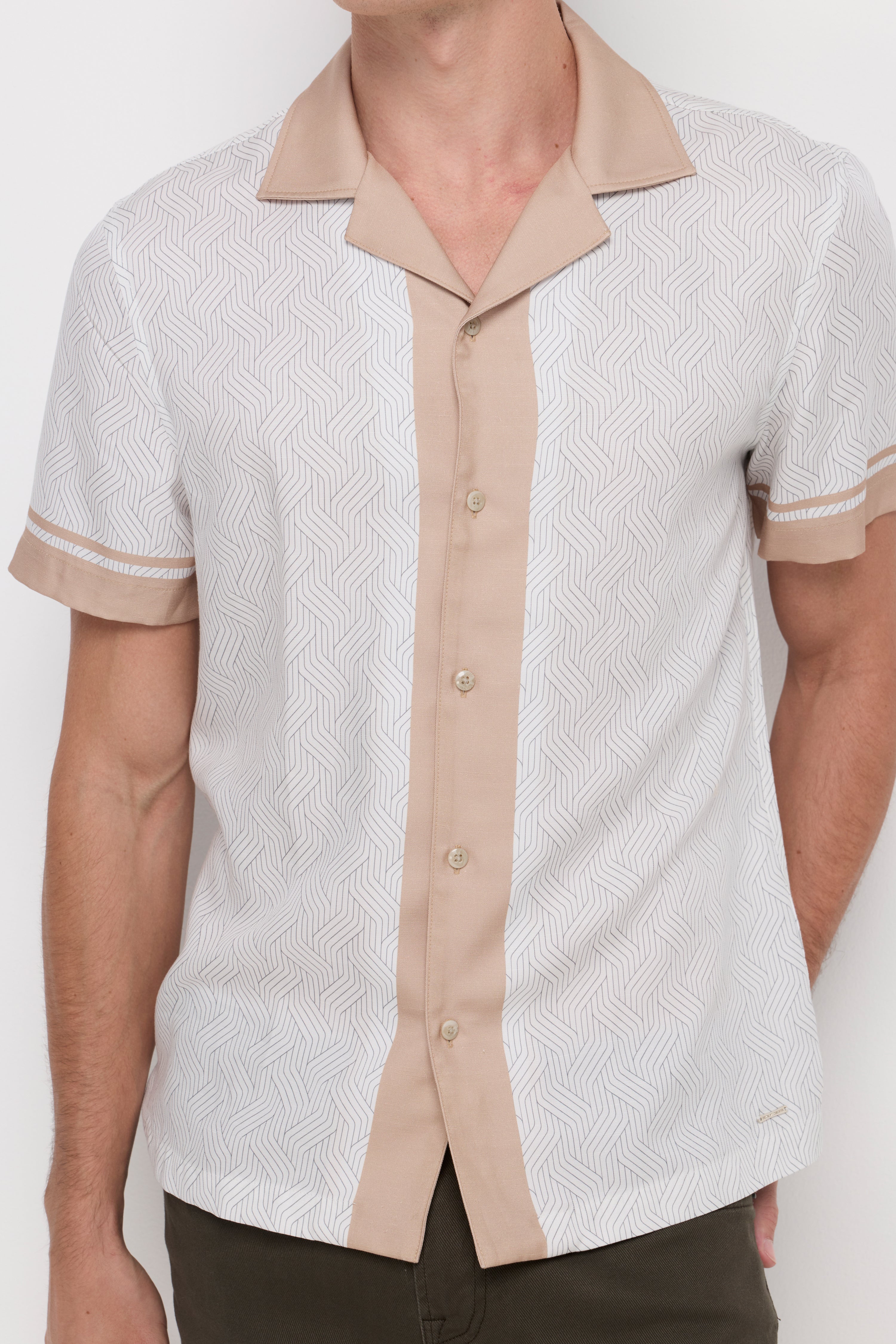 Tropical Resort Camp Shirt Off-White