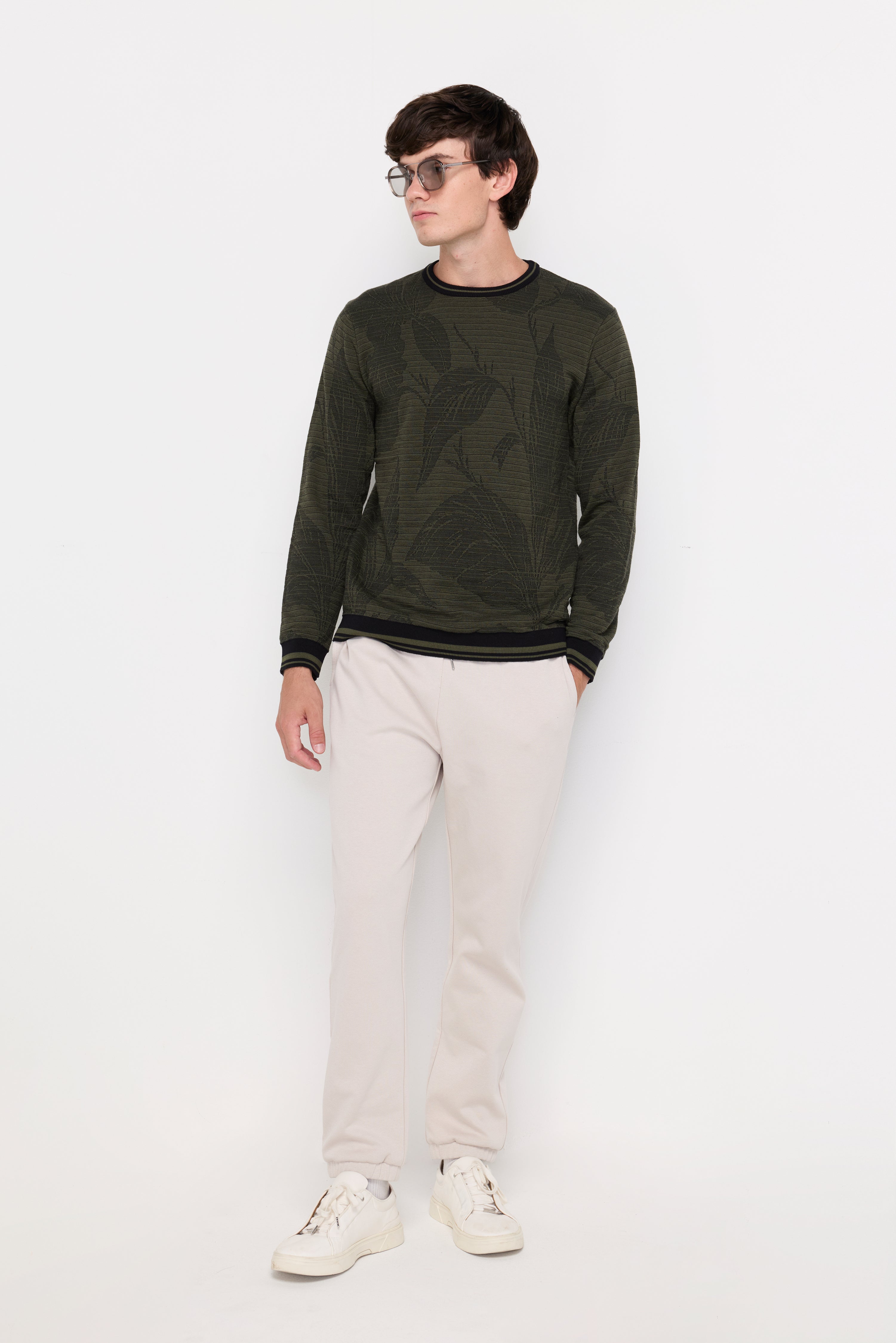 Contrast Trim Textured Knit Sweater Dark Green