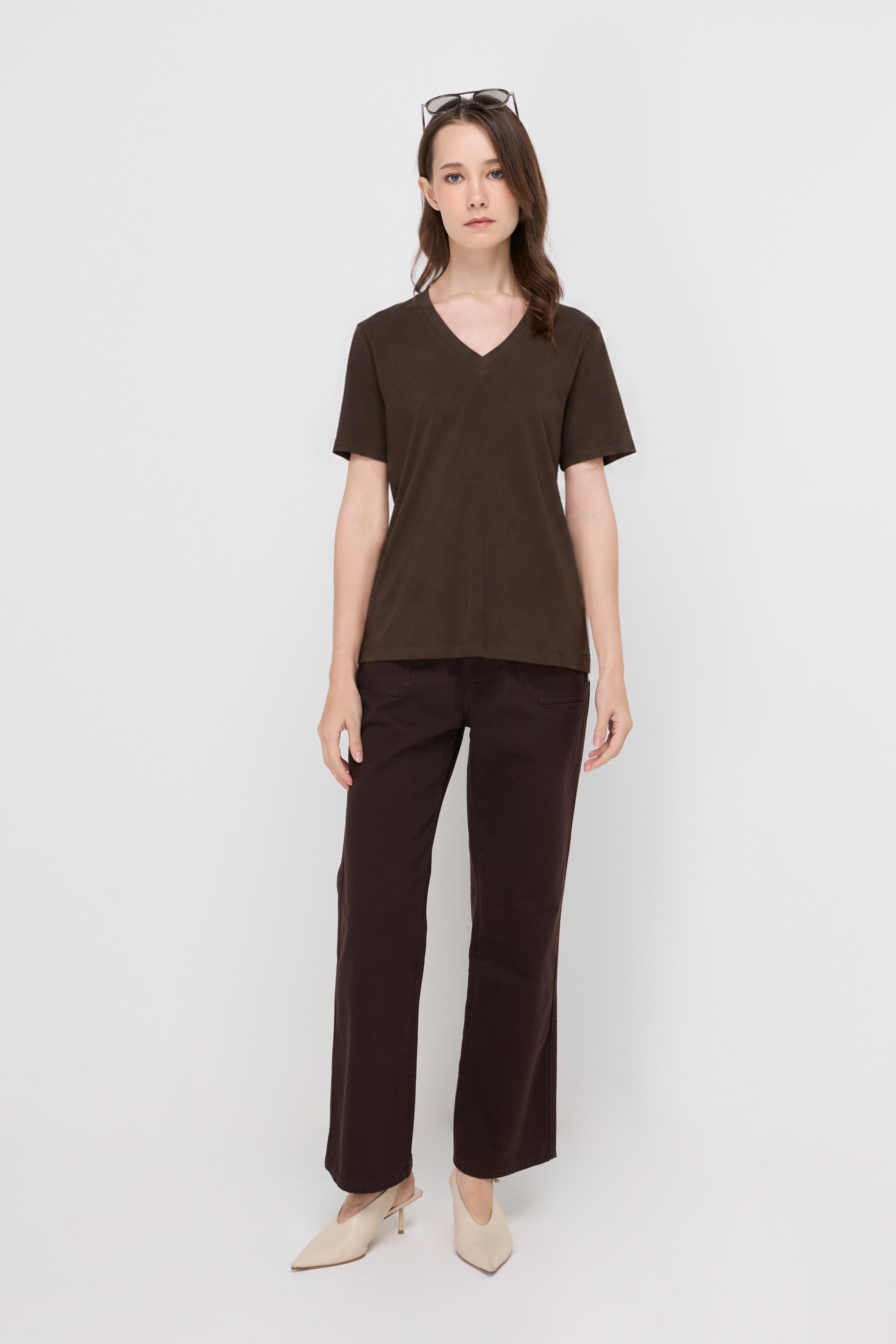 Serena V-Neck Essential Tee Brown