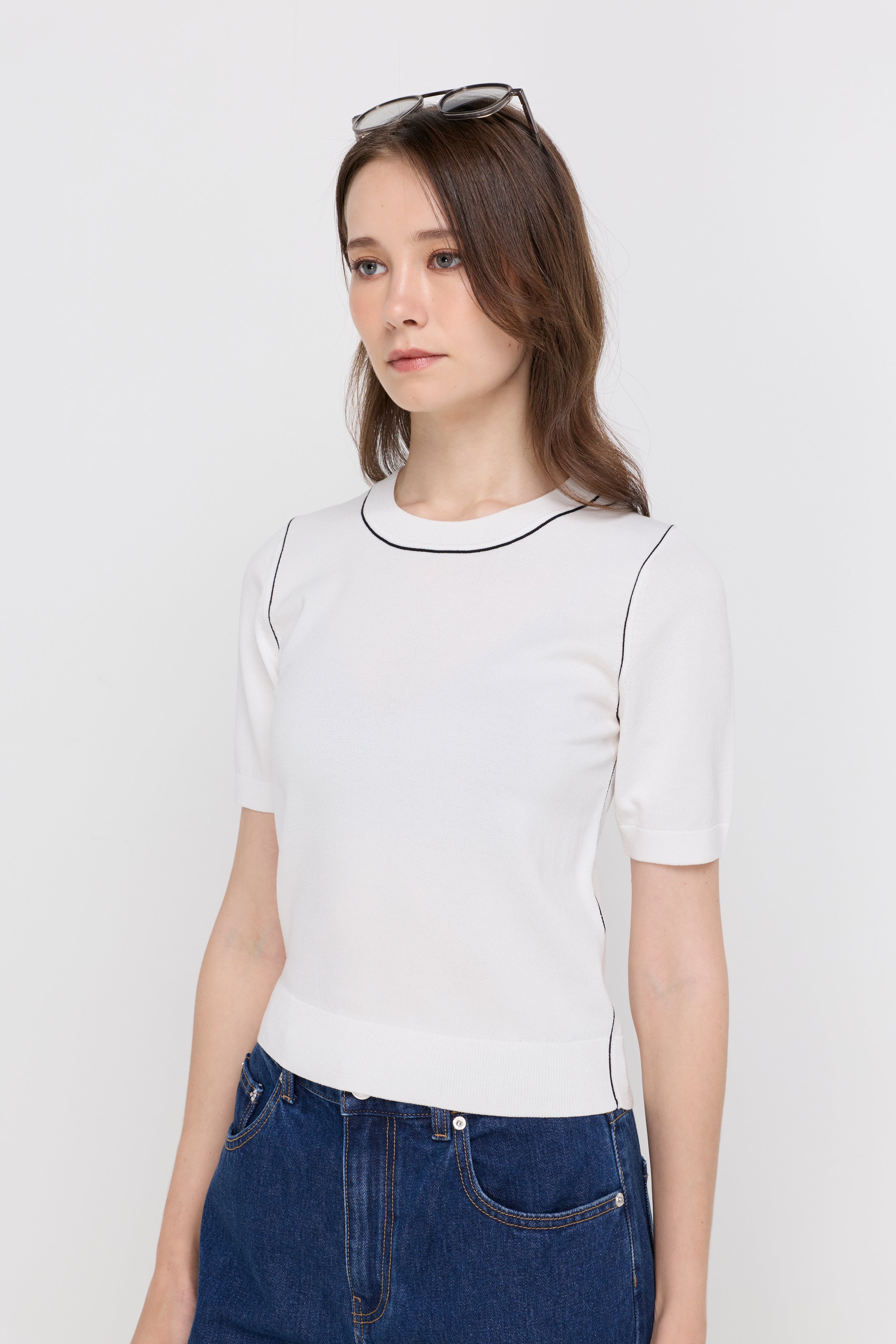 Contrast Trim Knit Top Off-White