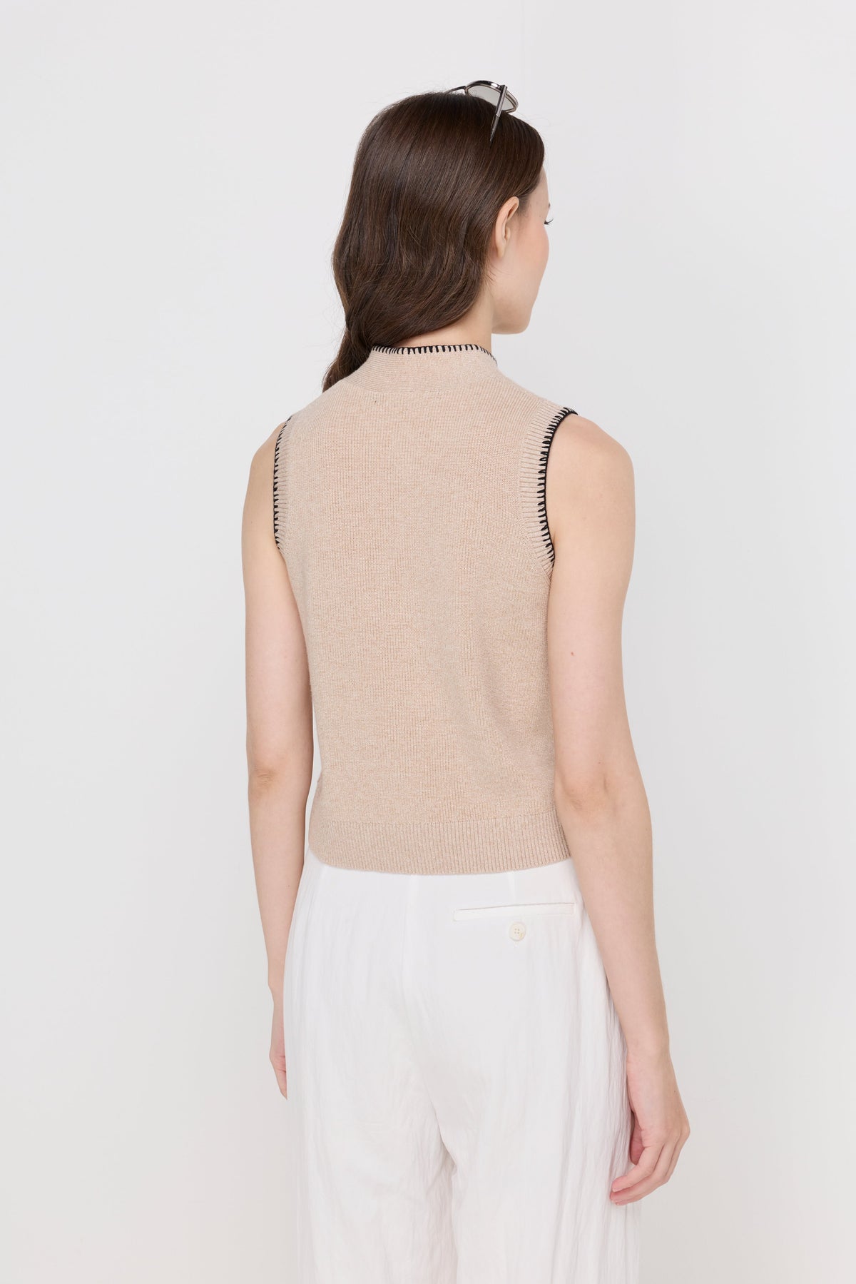 Contrast Trim Tie-Neck Knit Vest Top Dyed Beige