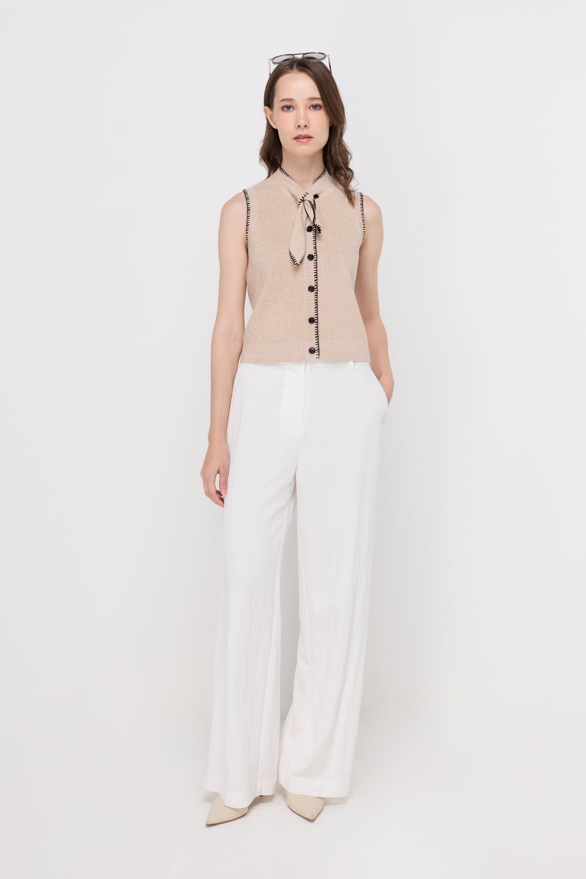 Contrast Trim Tie-Neck Knit Vest Top Dyed Beige