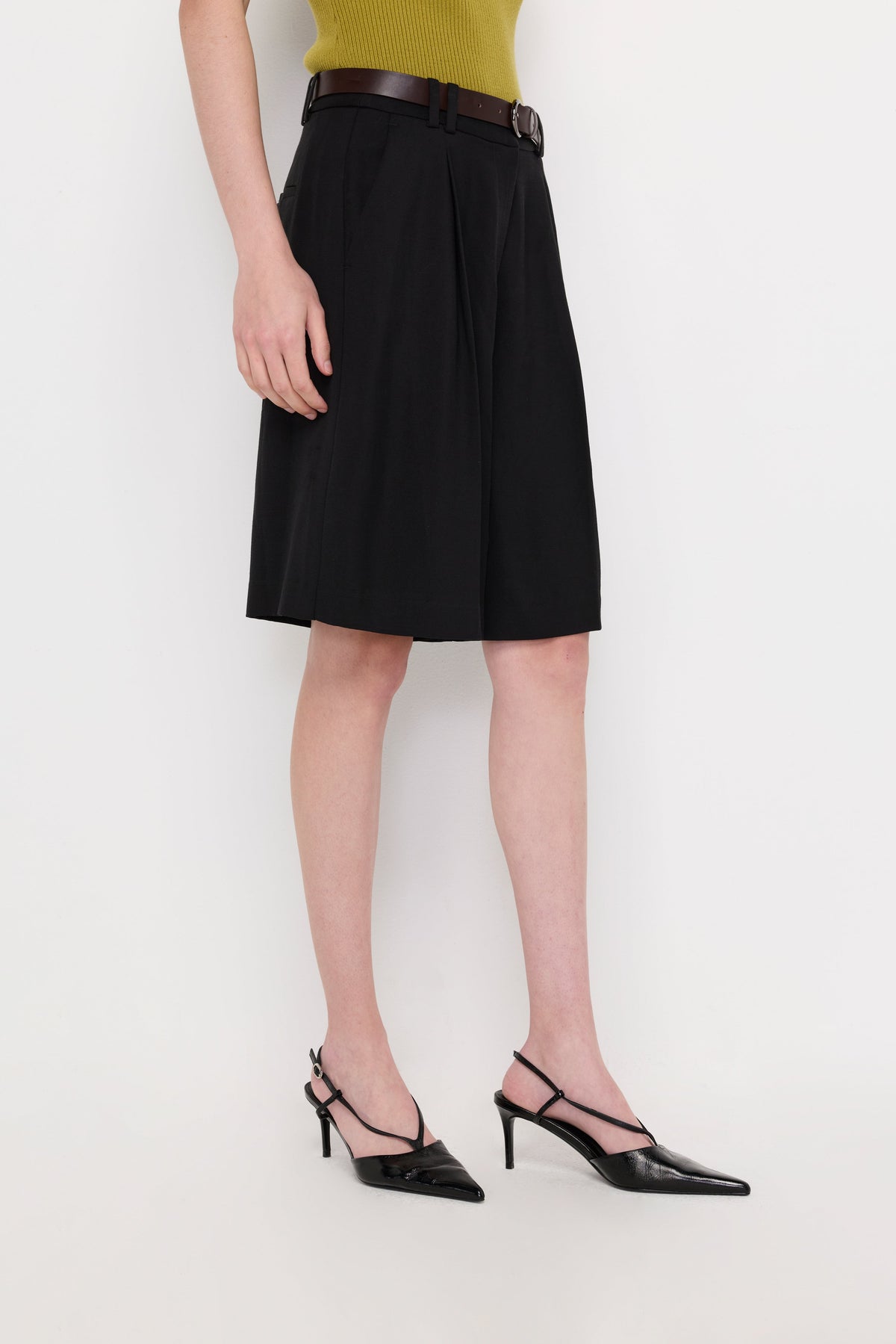 Belted Pleated Tailored Shorts Black