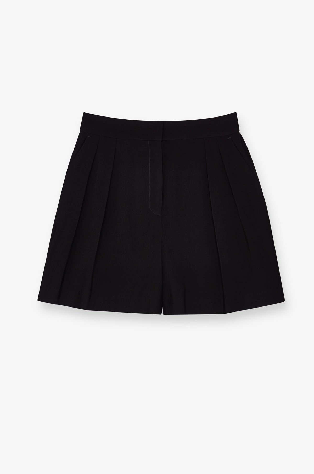 Pleated Tailored Shorts Black