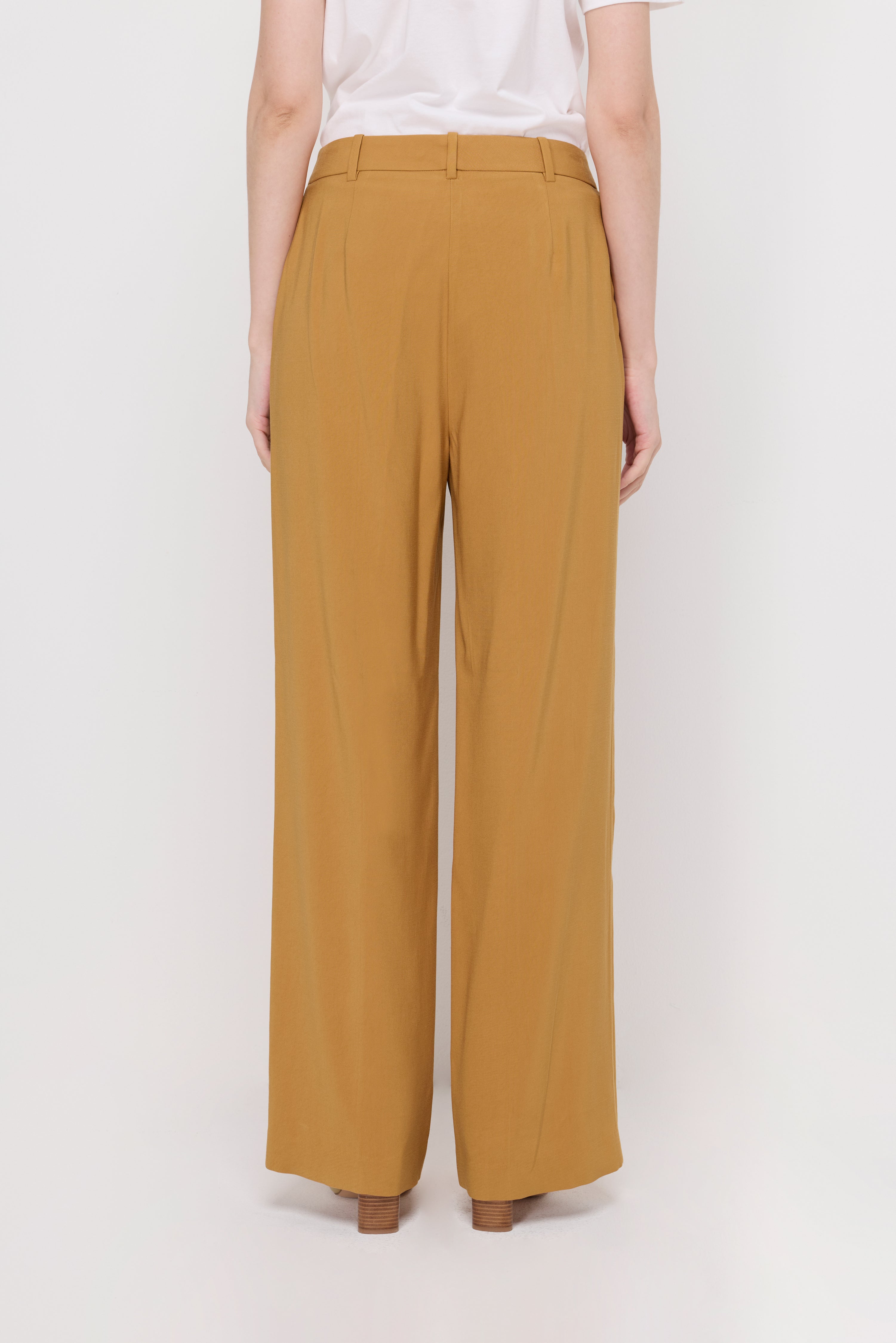 Tailored Wide-Leg Trousers Brown